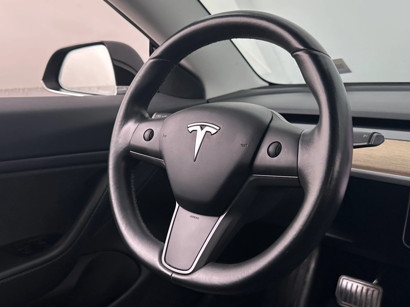 Thumbnail: 2019 Tesla Model 3 - 4