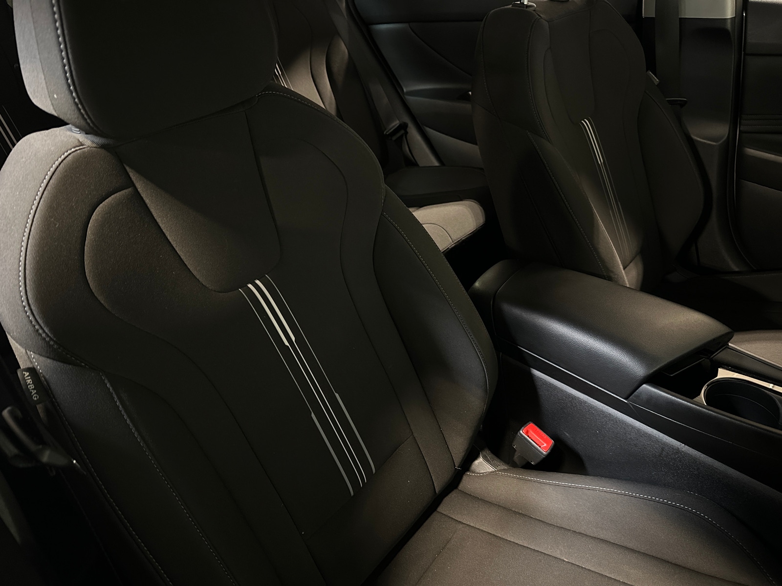 Thumbnail: 2023 Hyundai Elantra - 2