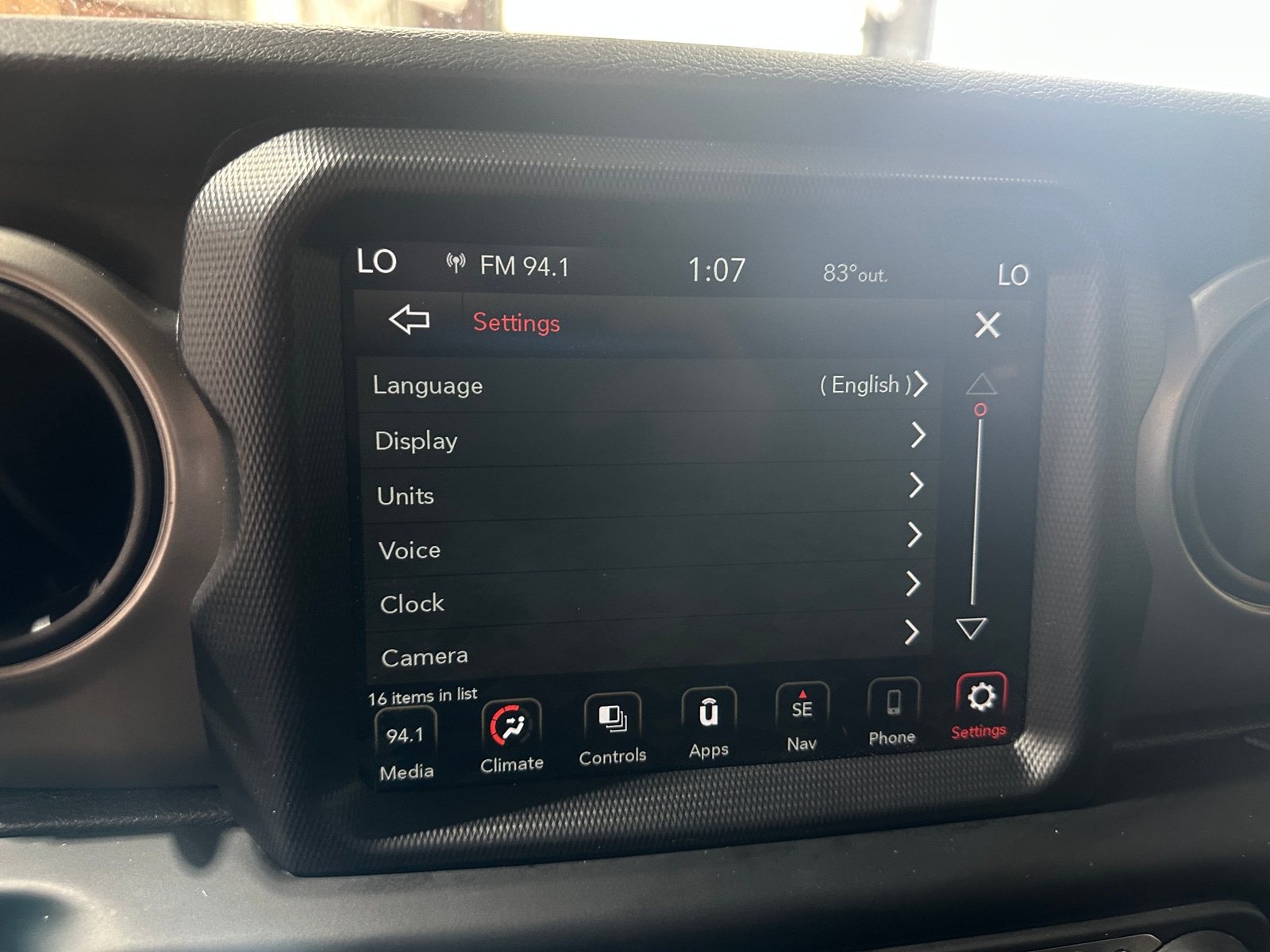 Thumbnail: 2021 Jeep Gladiator - 4