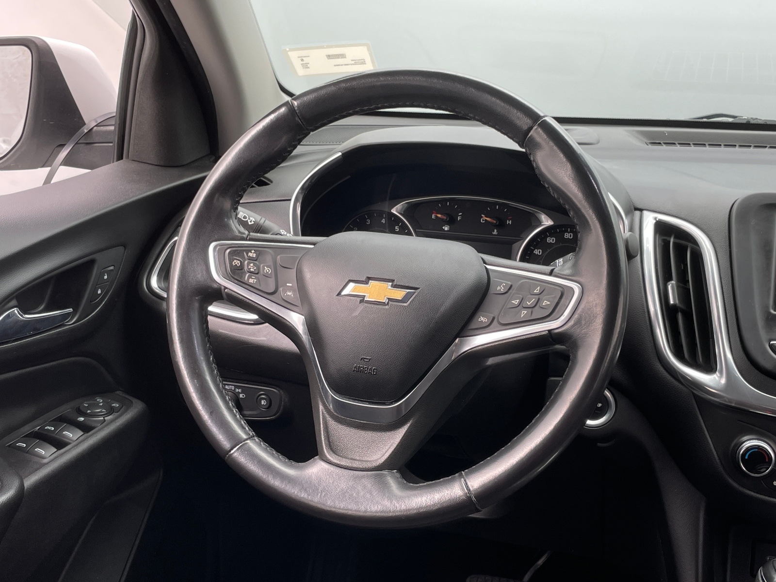 Thumbnail: 2021 Chevrolet Equinox - 5