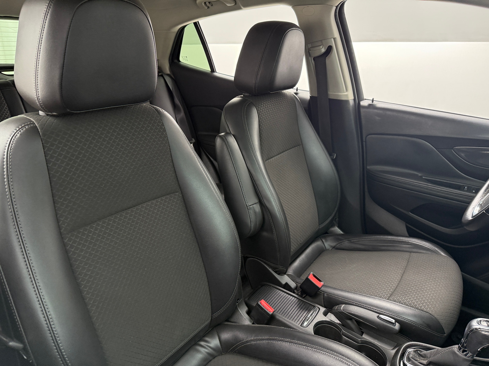 Thumbnail: 2018 Buick Encore - 2