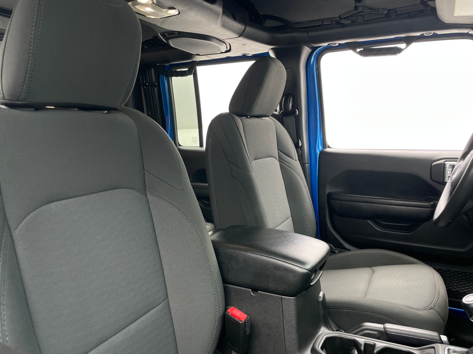 Thumbnail: 2021 Jeep Gladiator - 2