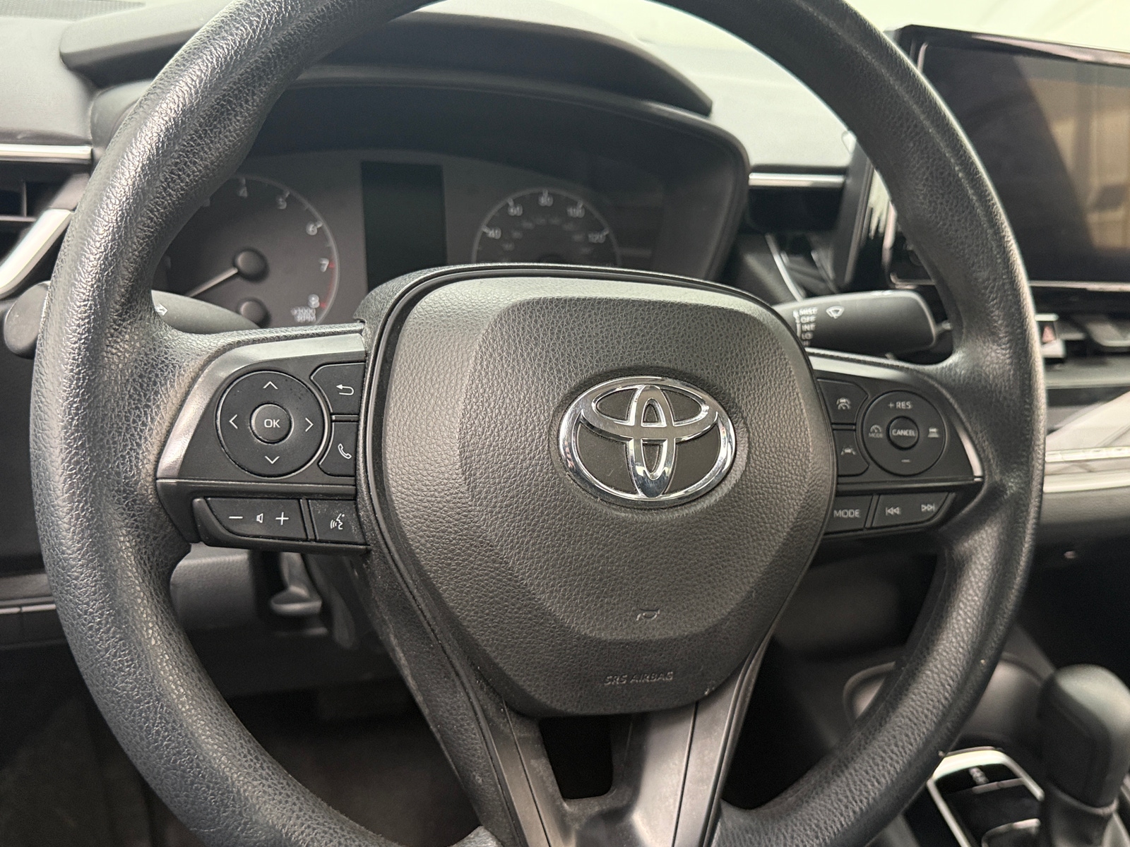 Thumbnail: 2023 Toyota Corolla - 5