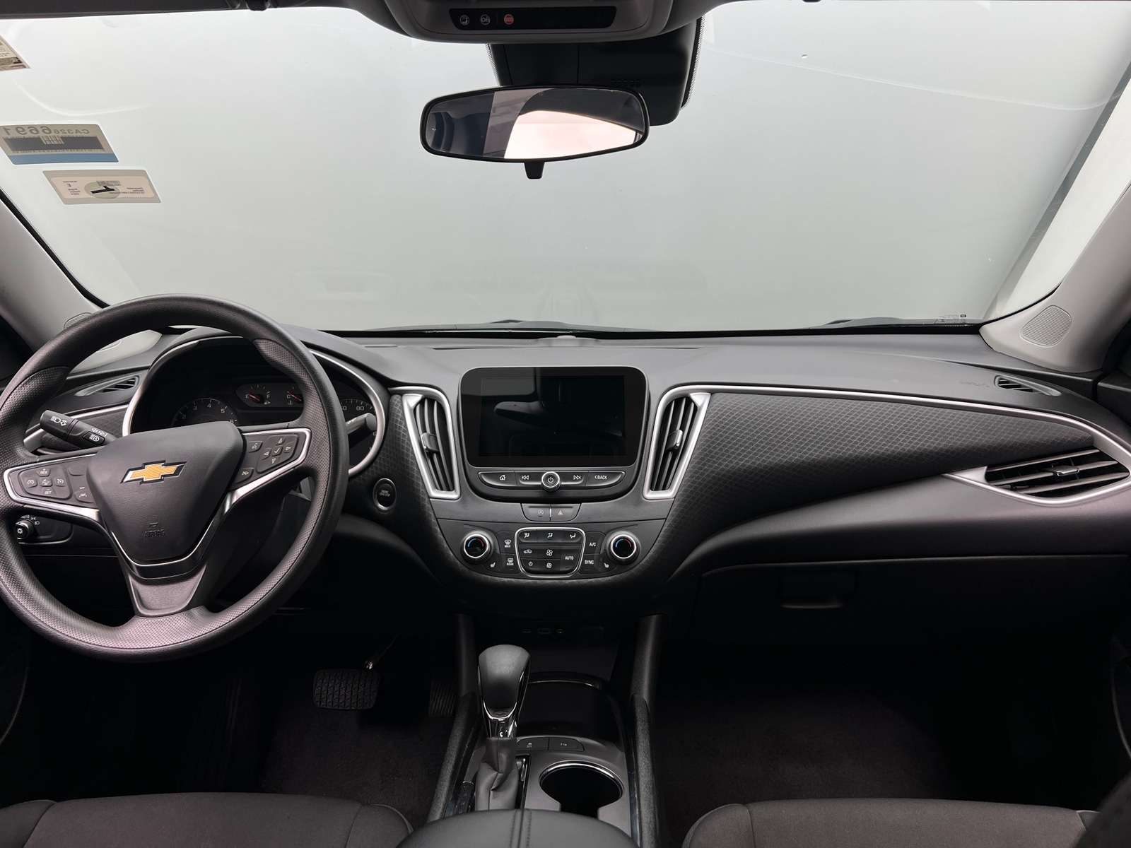 Thumbnail: 2024 Chevrolet Malibu - 3