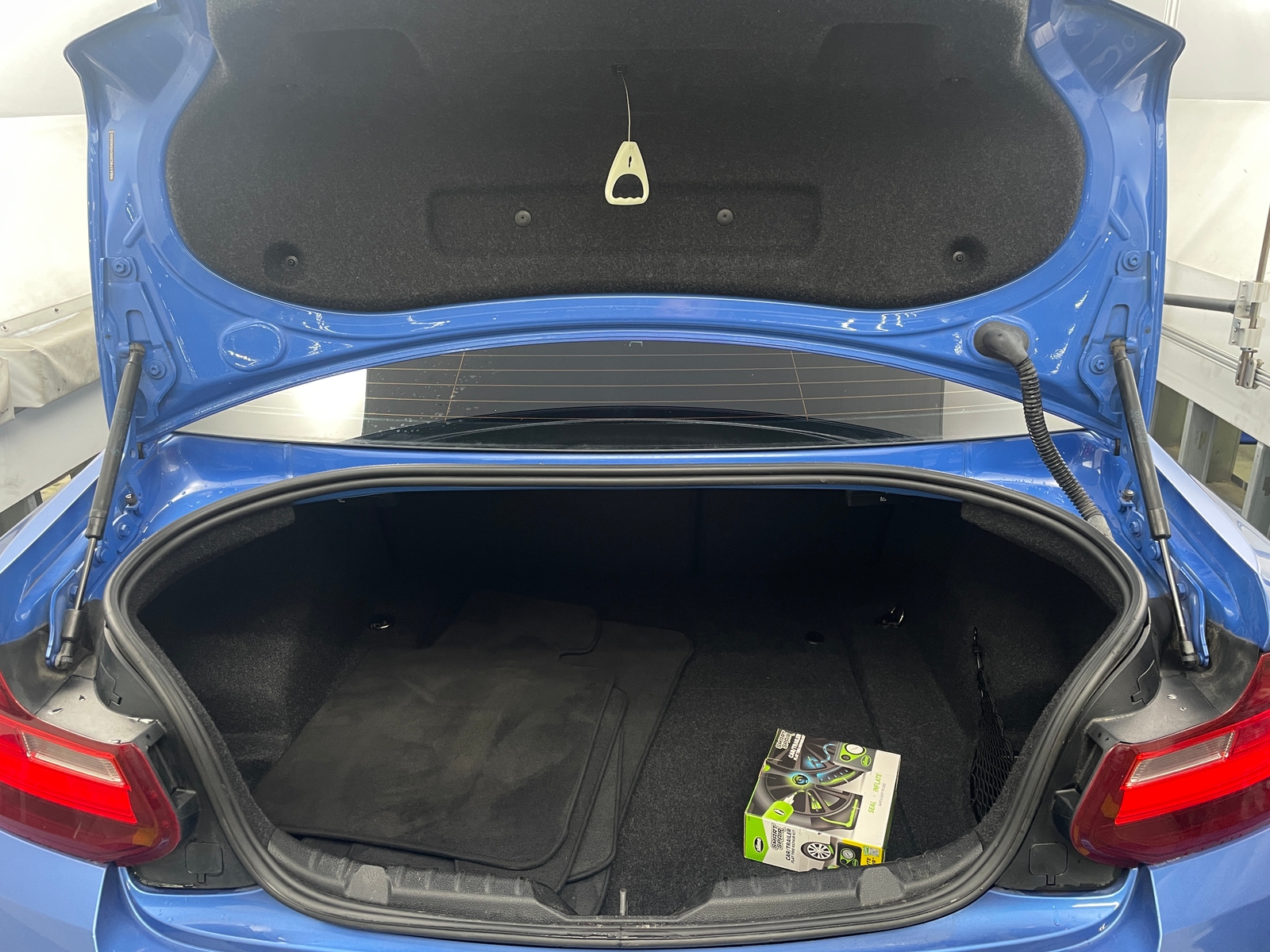 Thumbnail: 2016 BMW 2 Series - 4