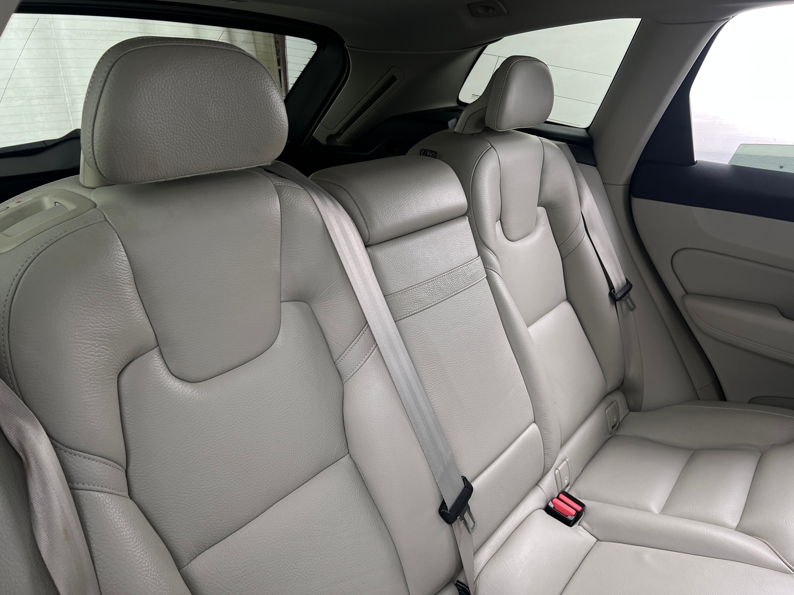 Thumbnail: 2018 Volvo XC60 - 5
