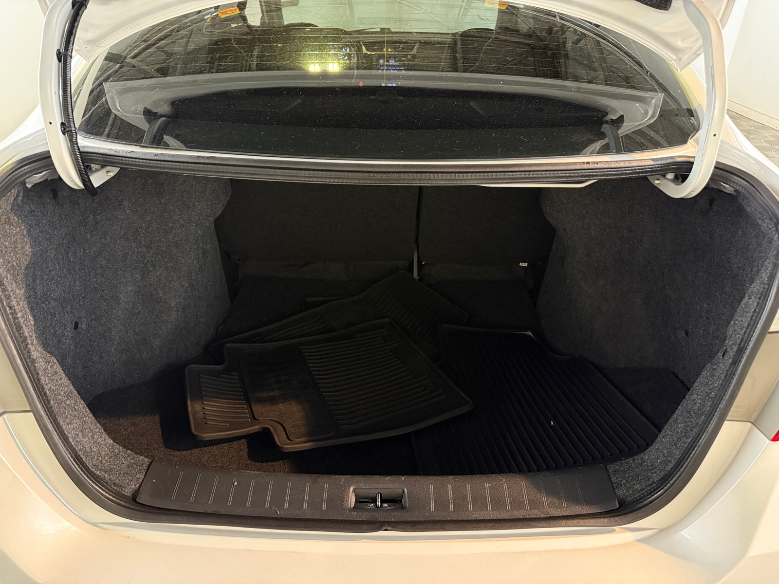 Thumbnail: 2019 Nissan Sentra - 7
