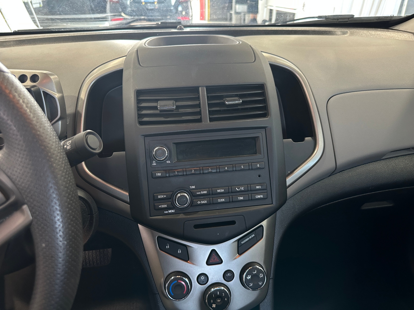 Thumbnail: 2016 Chevrolet Sonic - 4
