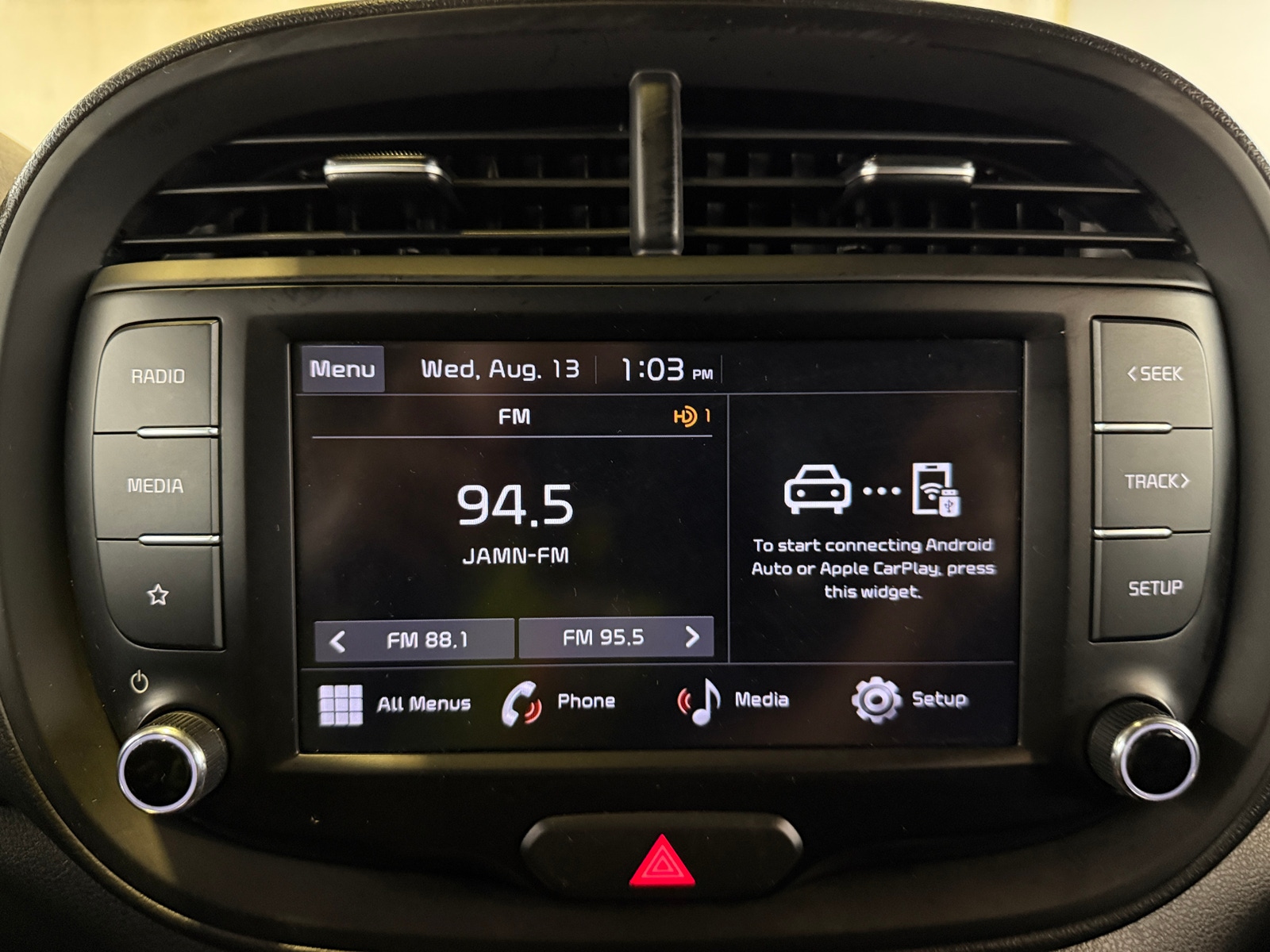 Thumbnail: 2023 Kia Soul - 4