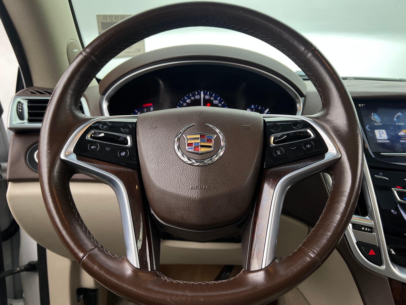 Thumbnail: 2015 Cadillac SRX - 4