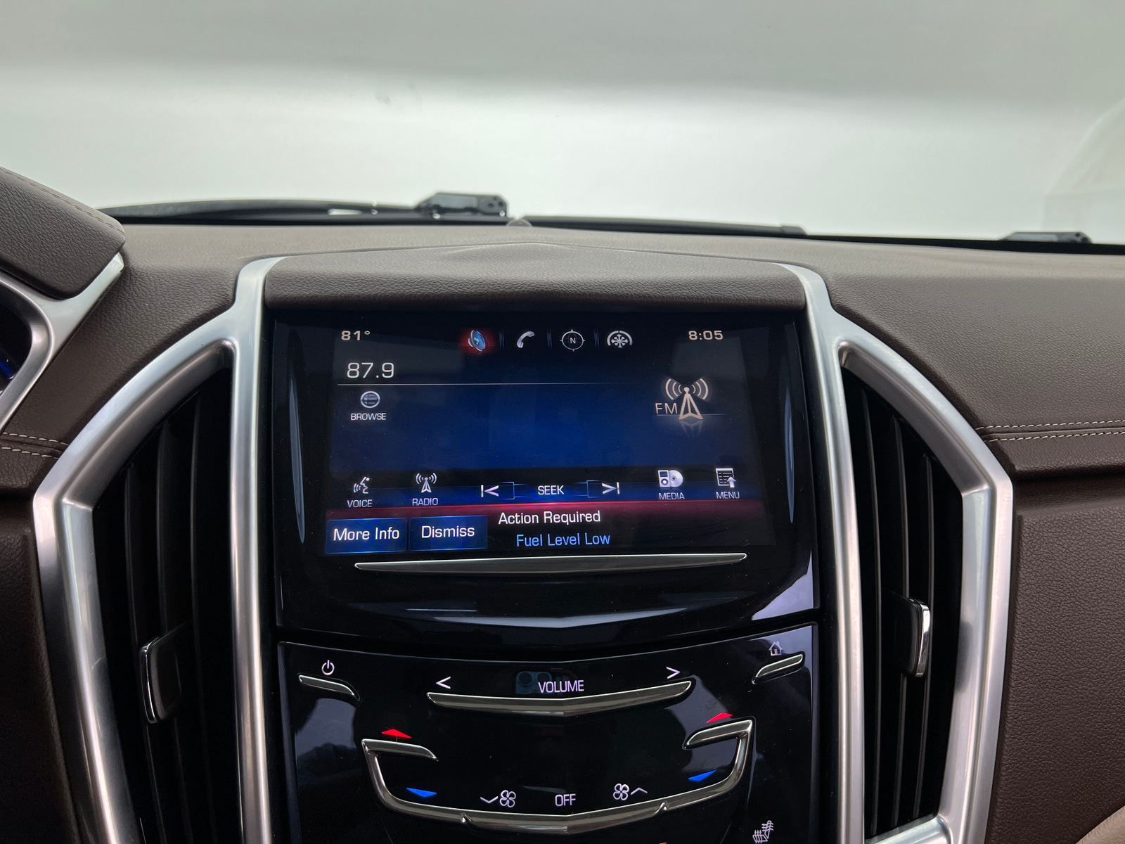 Thumbnail: 2015 Cadillac SRX - 3