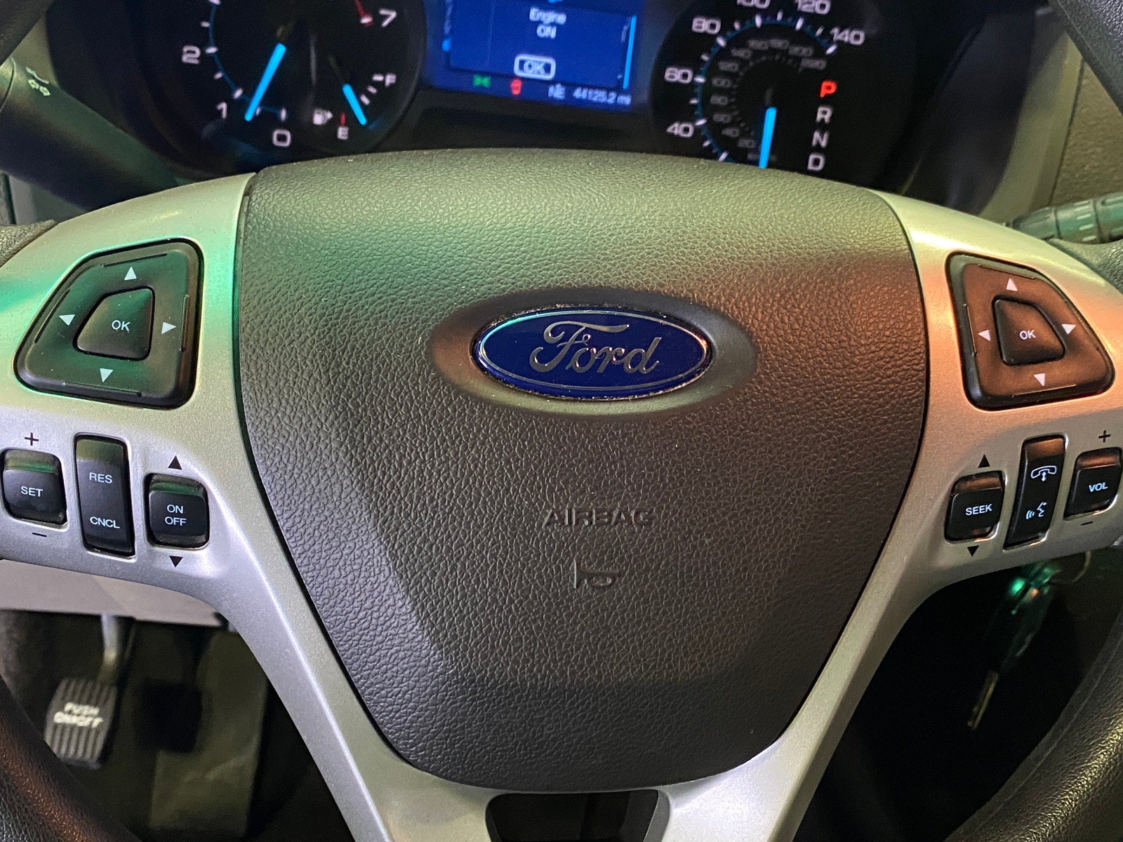 Thumbnail: 2015 Ford Explorer - 5