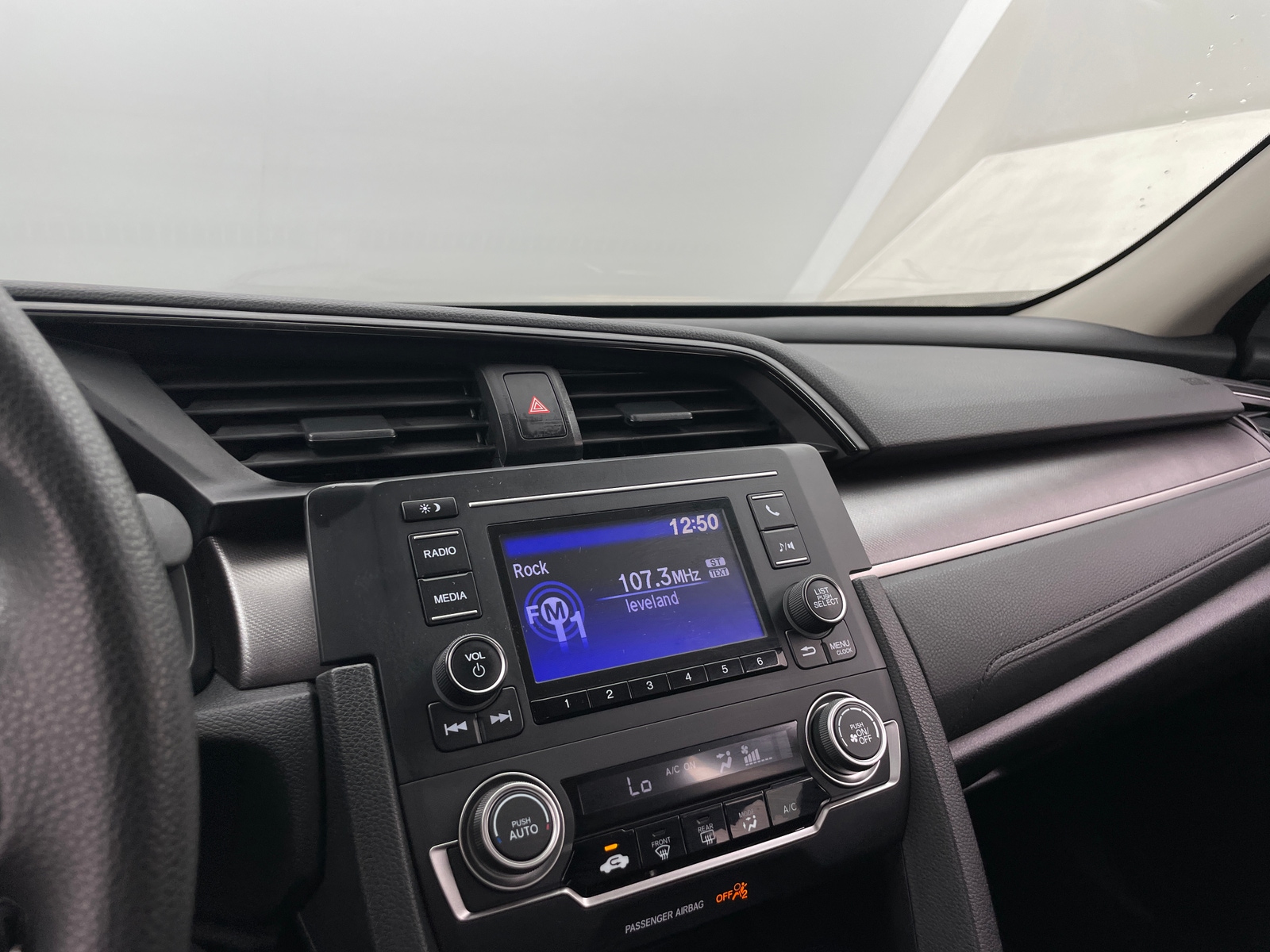 Thumbnail: 2016 Honda Civic - 4