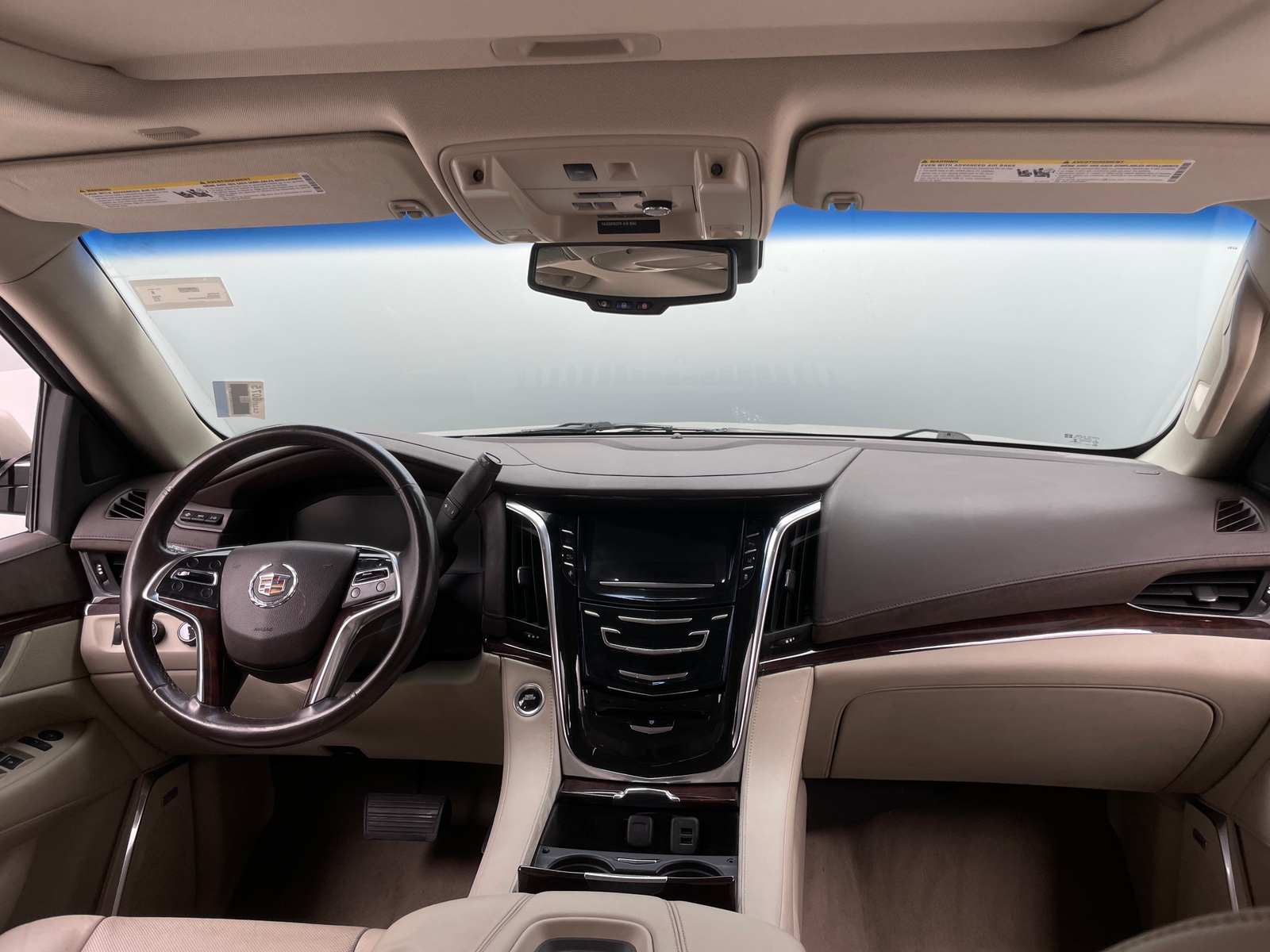 Thumbnail: 2015 Cadillac Escalade - 2