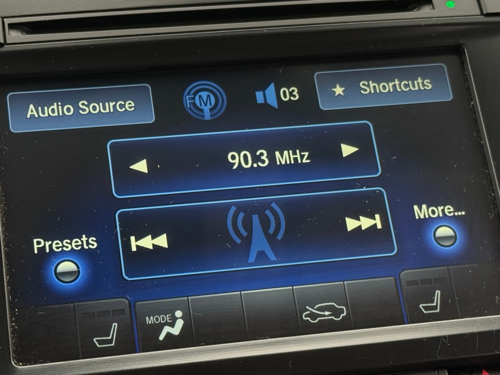 Thumbnail: 2014 Acura MDX - 3