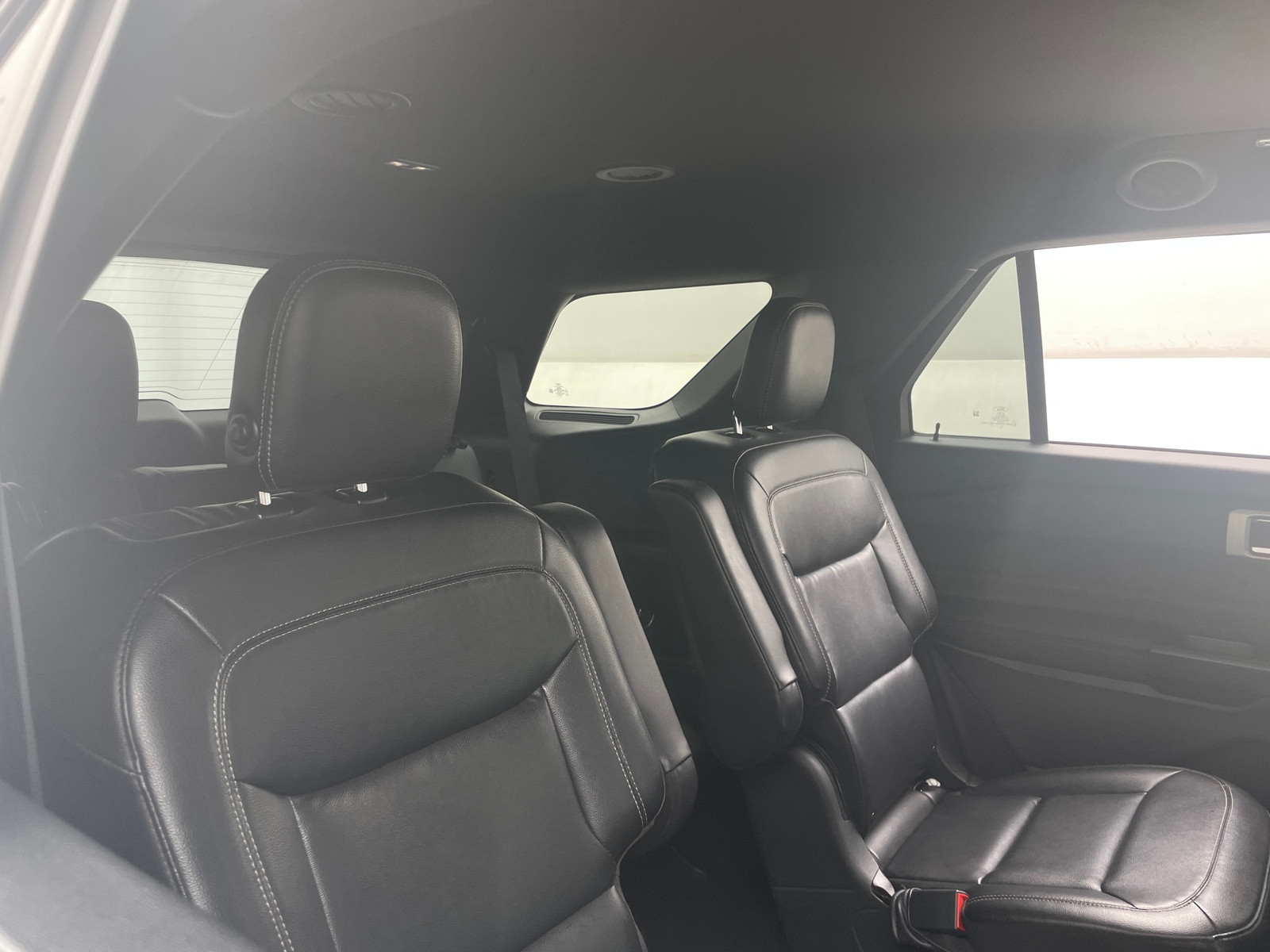 Thumbnail: 2020 Ford Explorer - 6