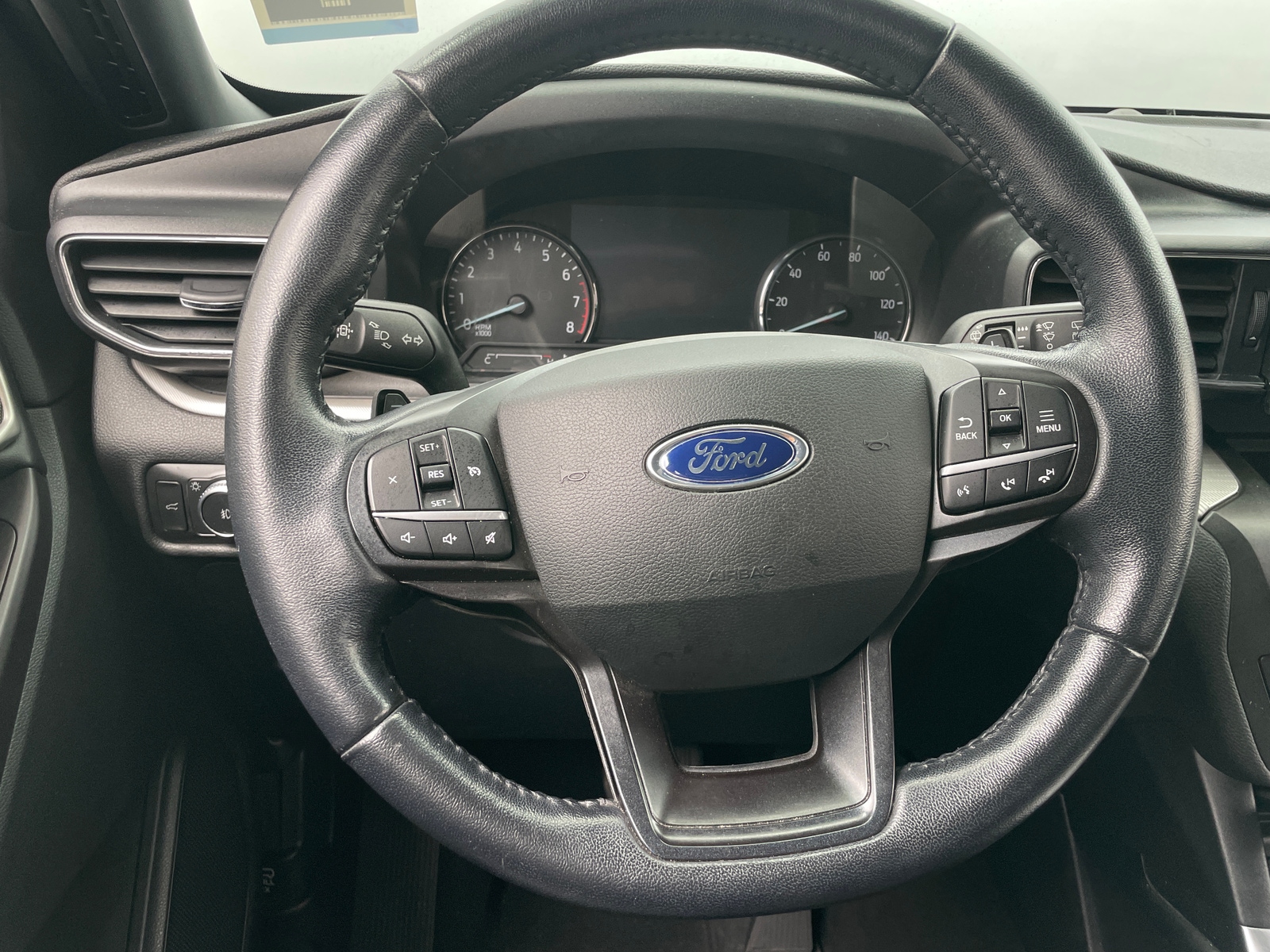 Thumbnail: 2020 Ford Explorer - 5