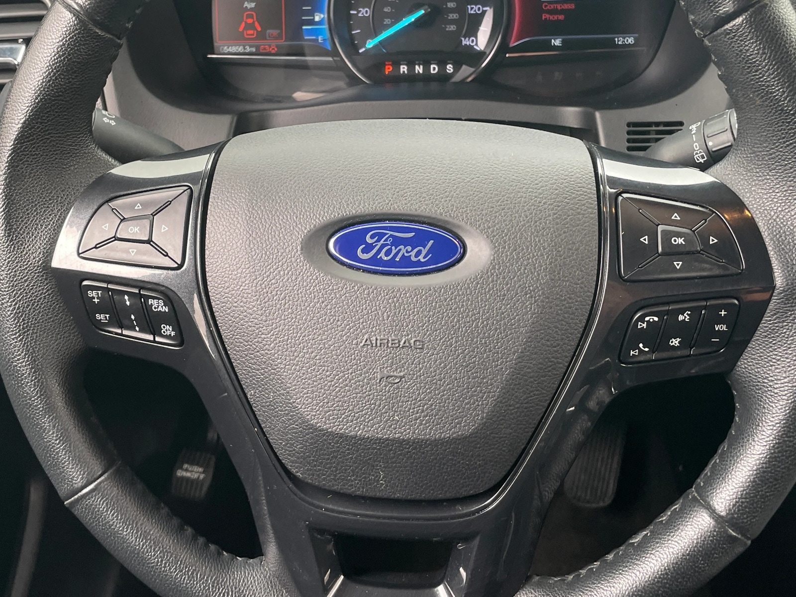 Thumbnail: 2018 Ford Explorer - 4