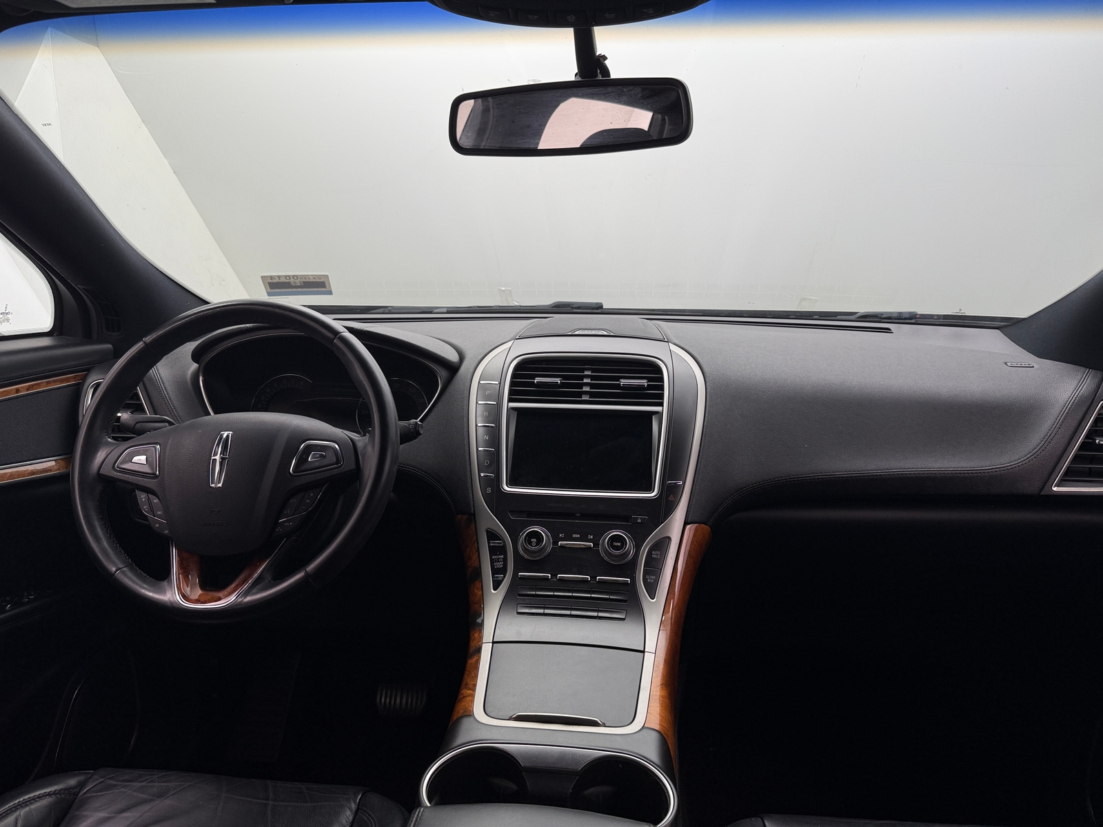 Thumbnail: 2016 Lincoln MKX - 2