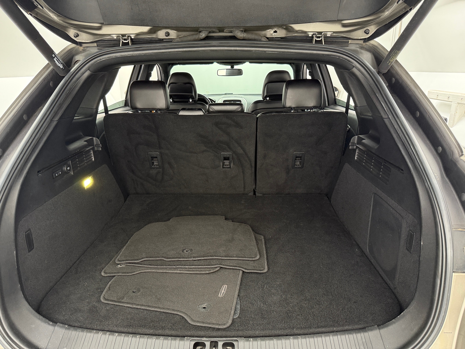 Thumbnail: 2016 Lincoln MKX - 6