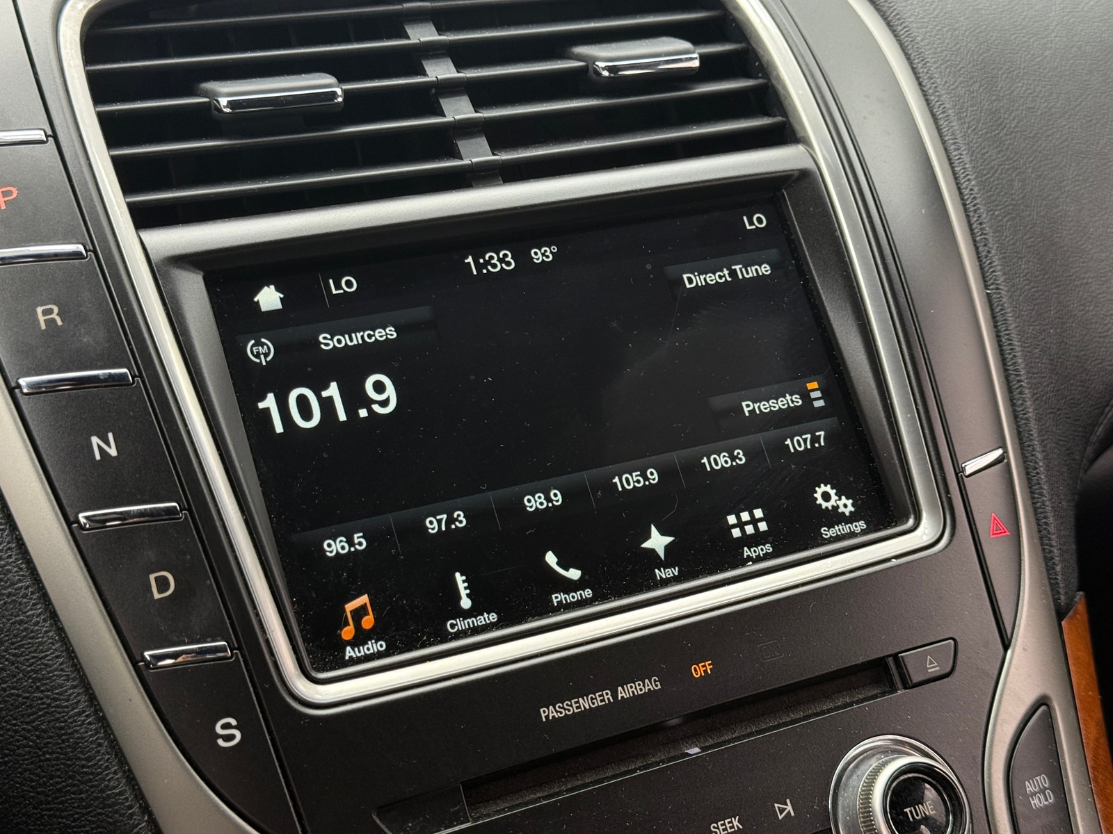 Thumbnail: 2016 Lincoln MKX - 3