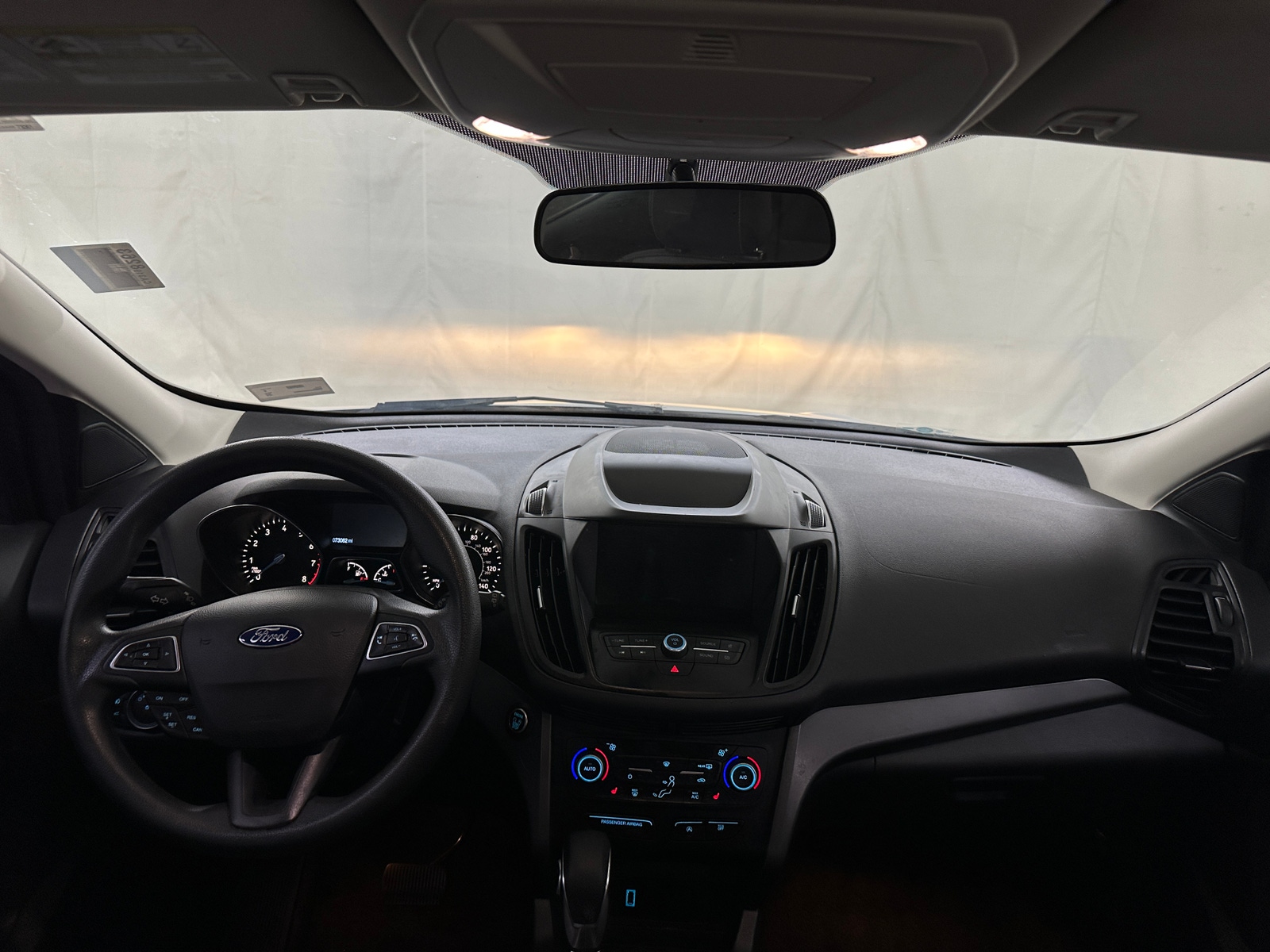 Thumbnail: 2019 Ford Escape - 3