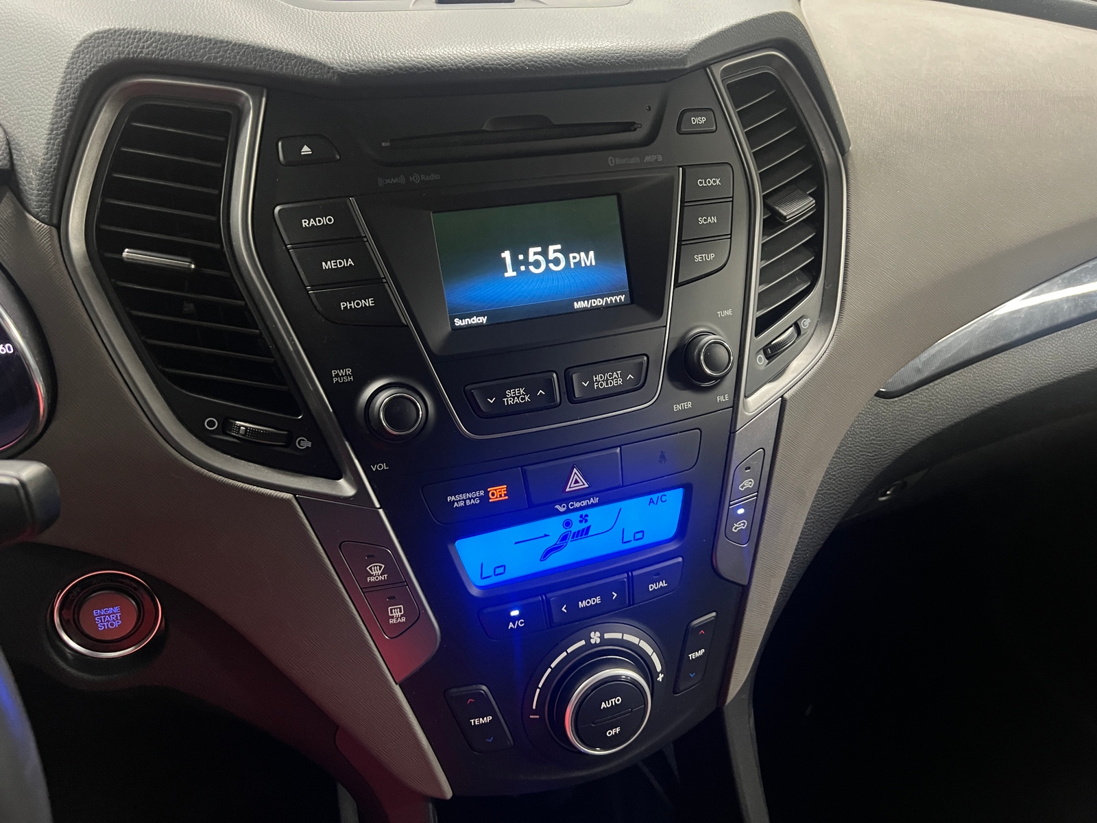 Thumbnail: 2016 Hyundai Santa Fe - 4