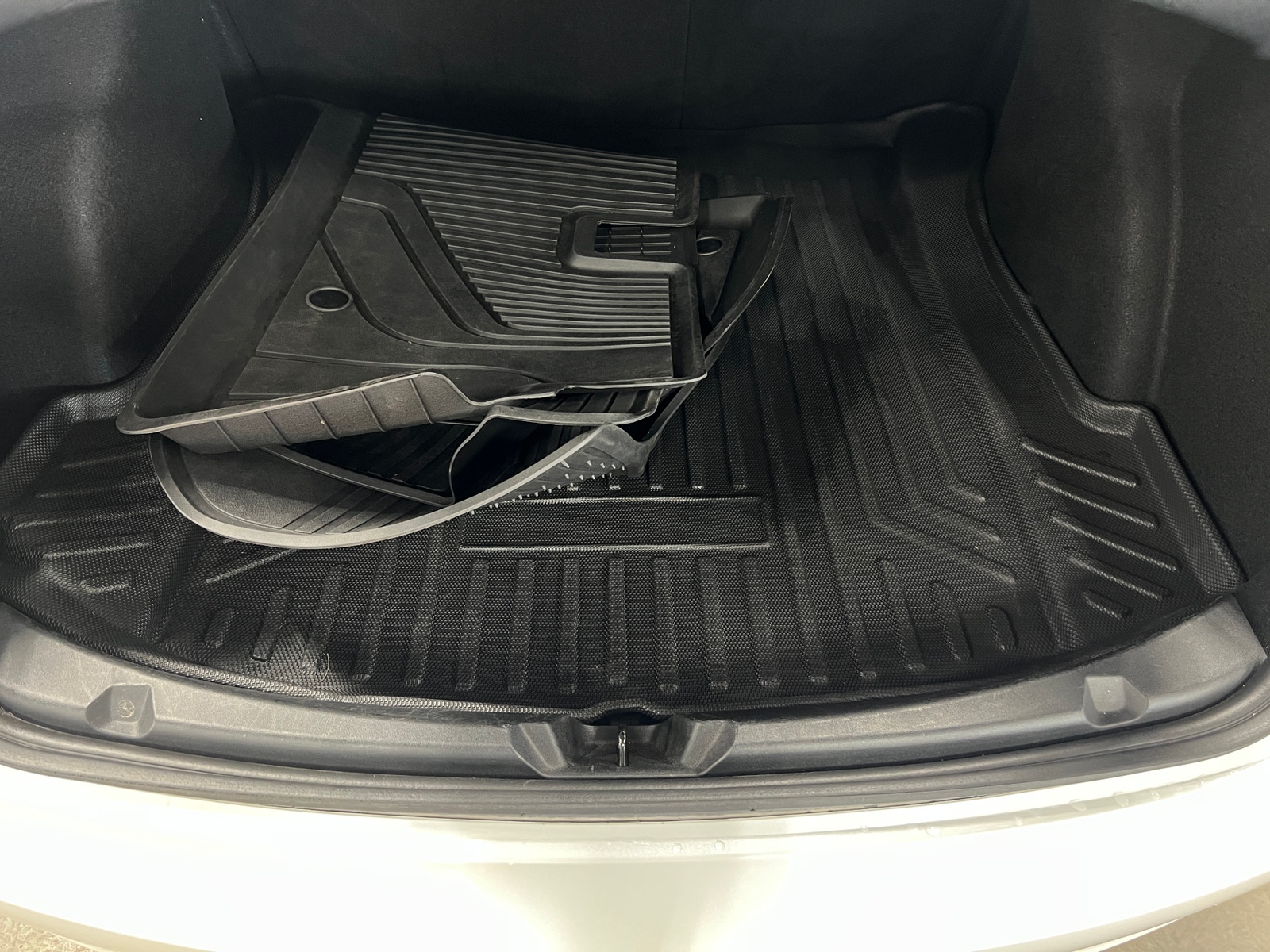 Thumbnail: 2023 Tesla Model 3 - 6