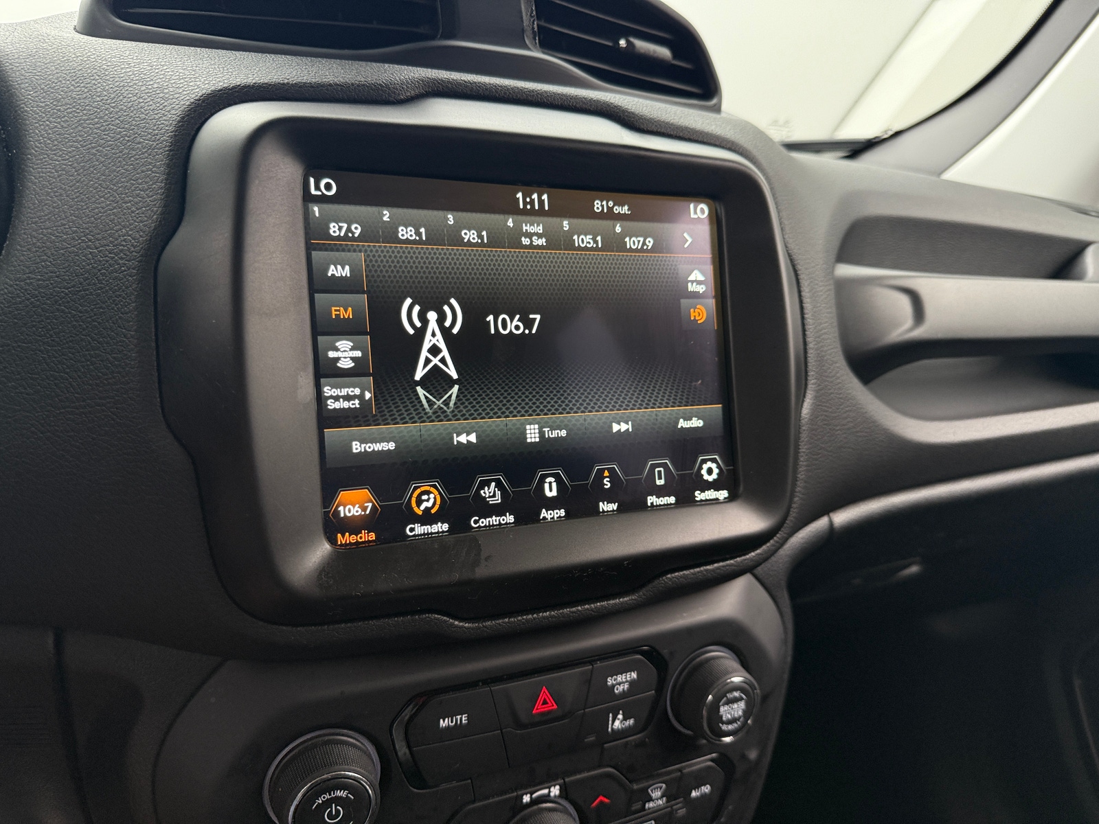 Thumbnail: 2023 Jeep Renegade - 4