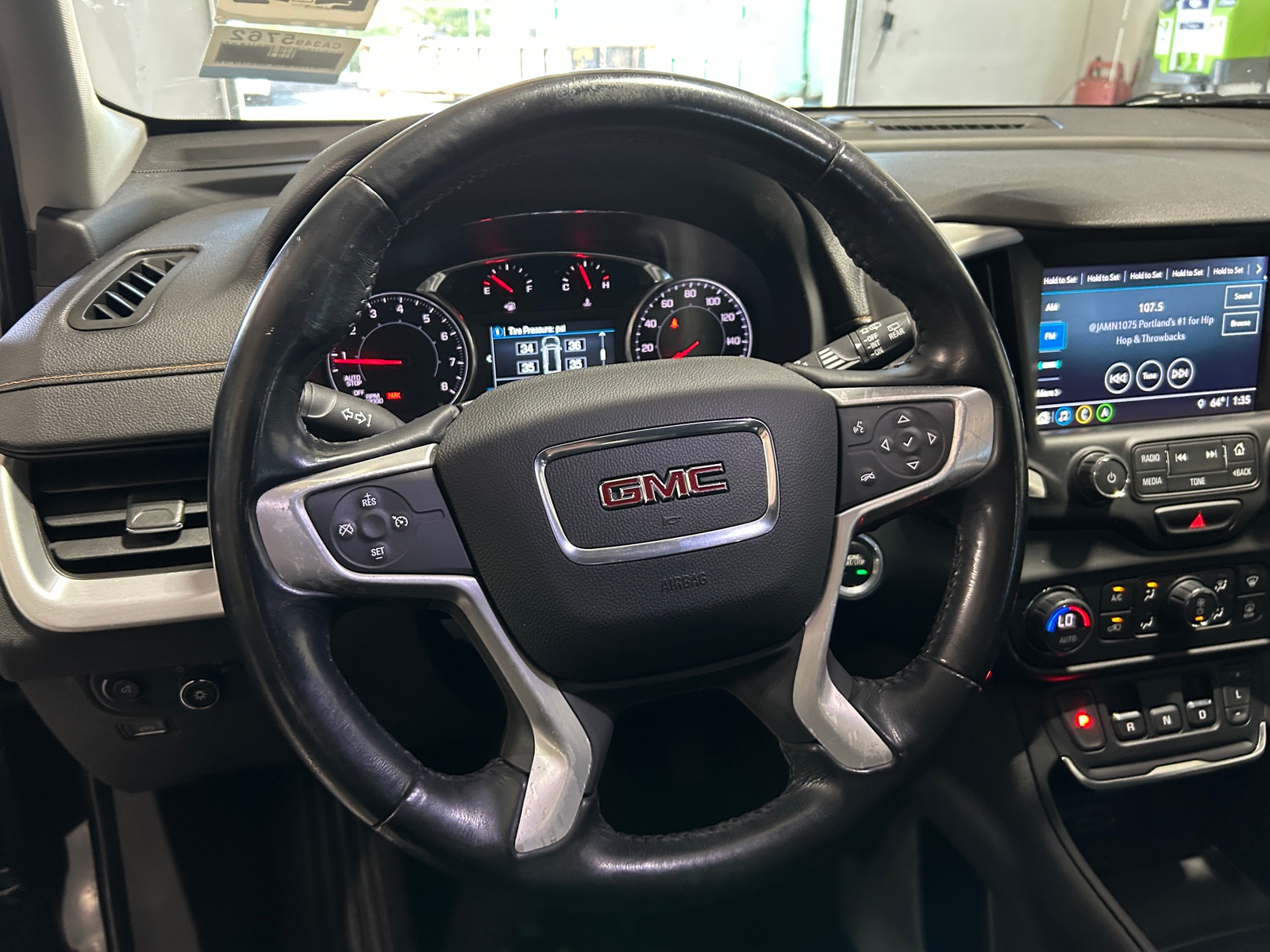 Thumbnail: 2018 GMC Terrain - 5