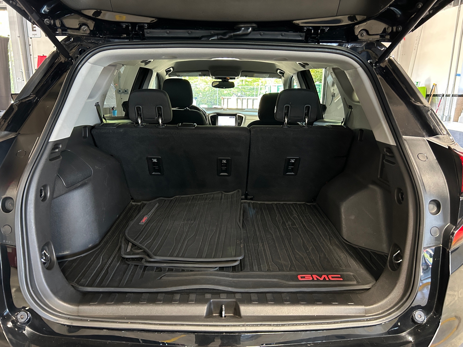 Thumbnail: 2018 GMC Terrain - 7