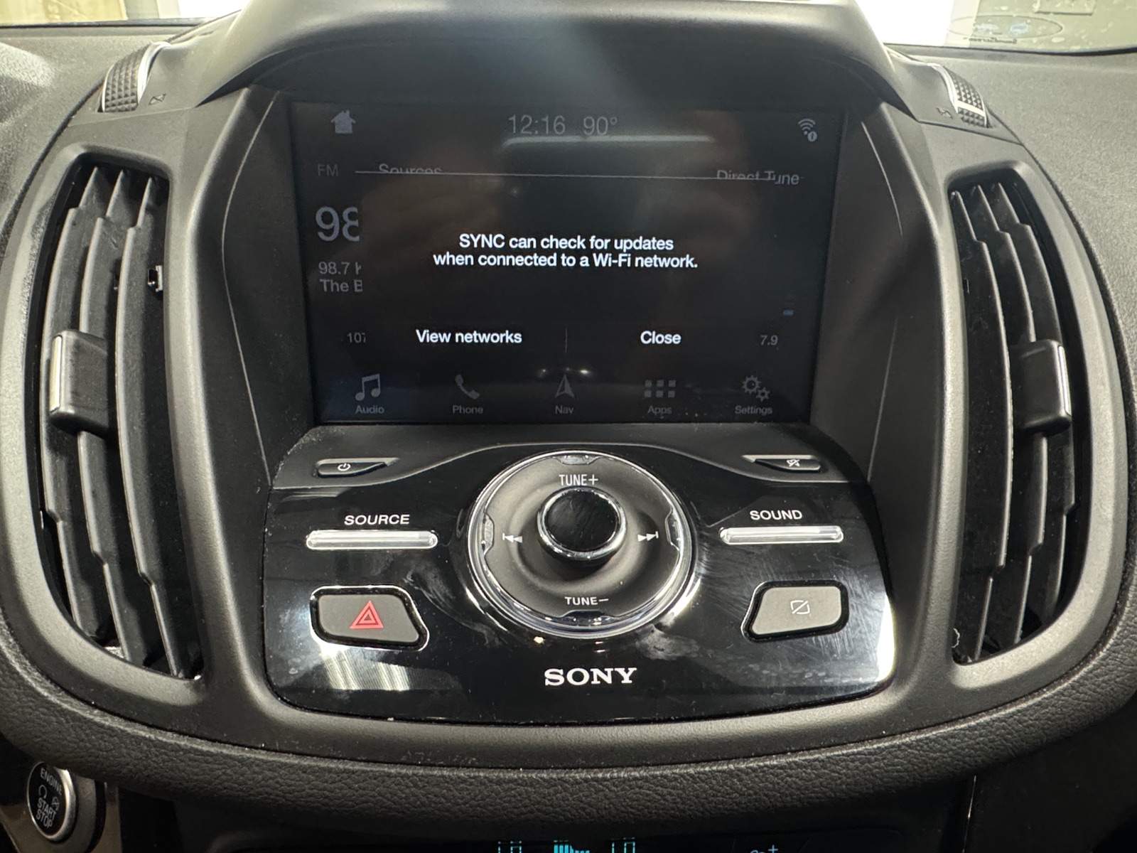 Thumbnail: 2019 Ford Escape - 3