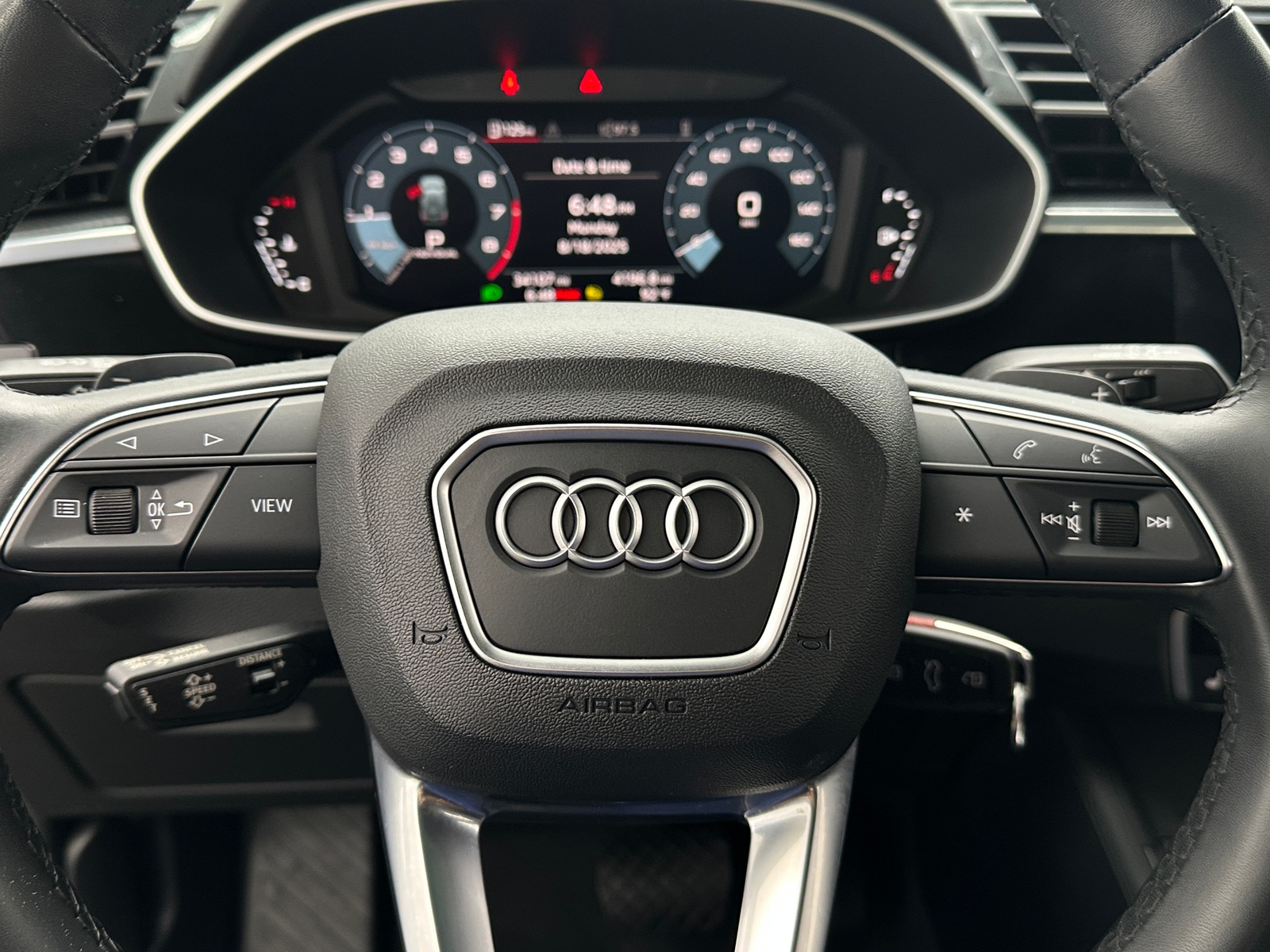 Thumbnail: 2022 Audi Q3 - 4