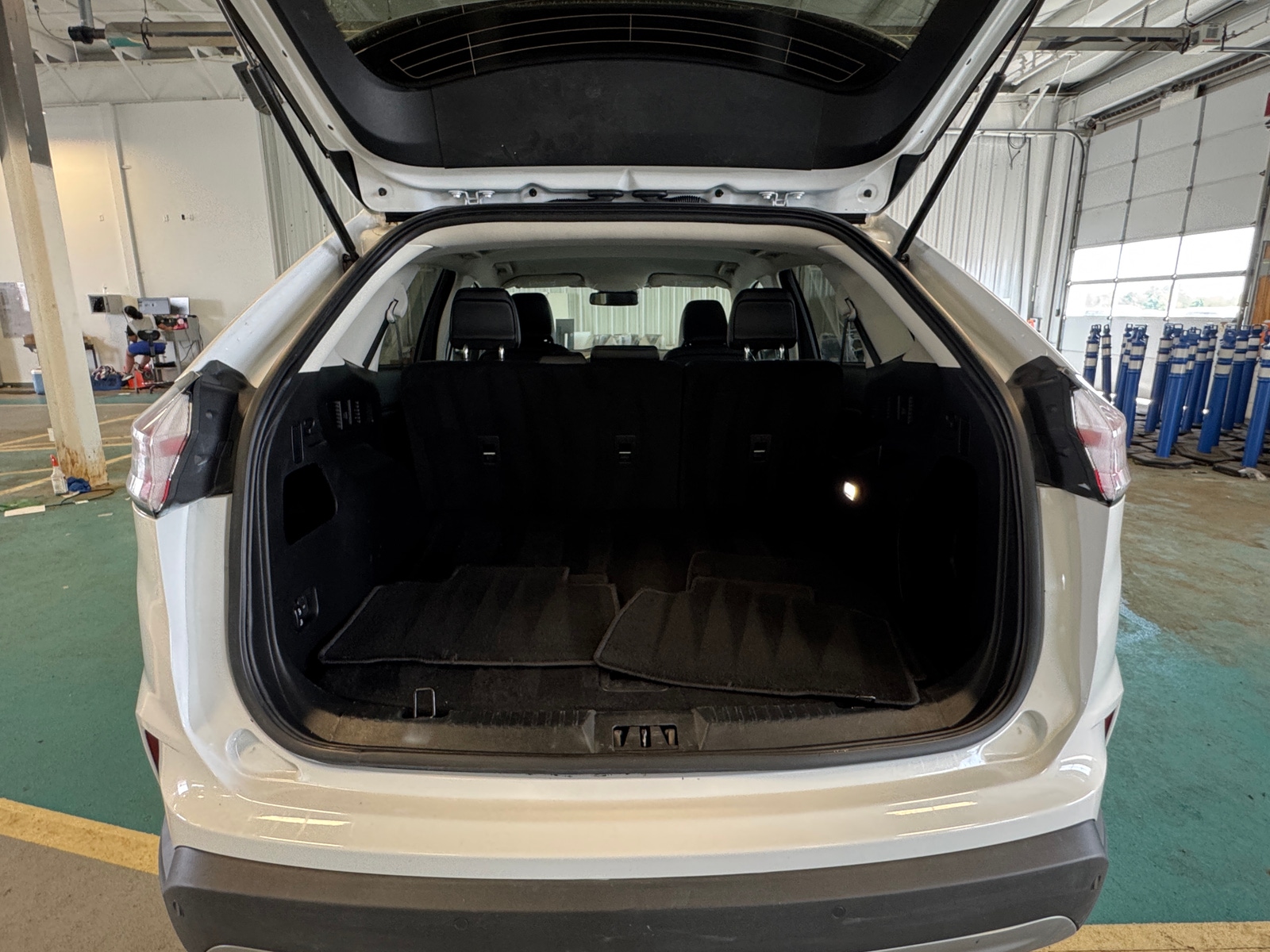 Thumbnail: 2024 Ford Edge - 6