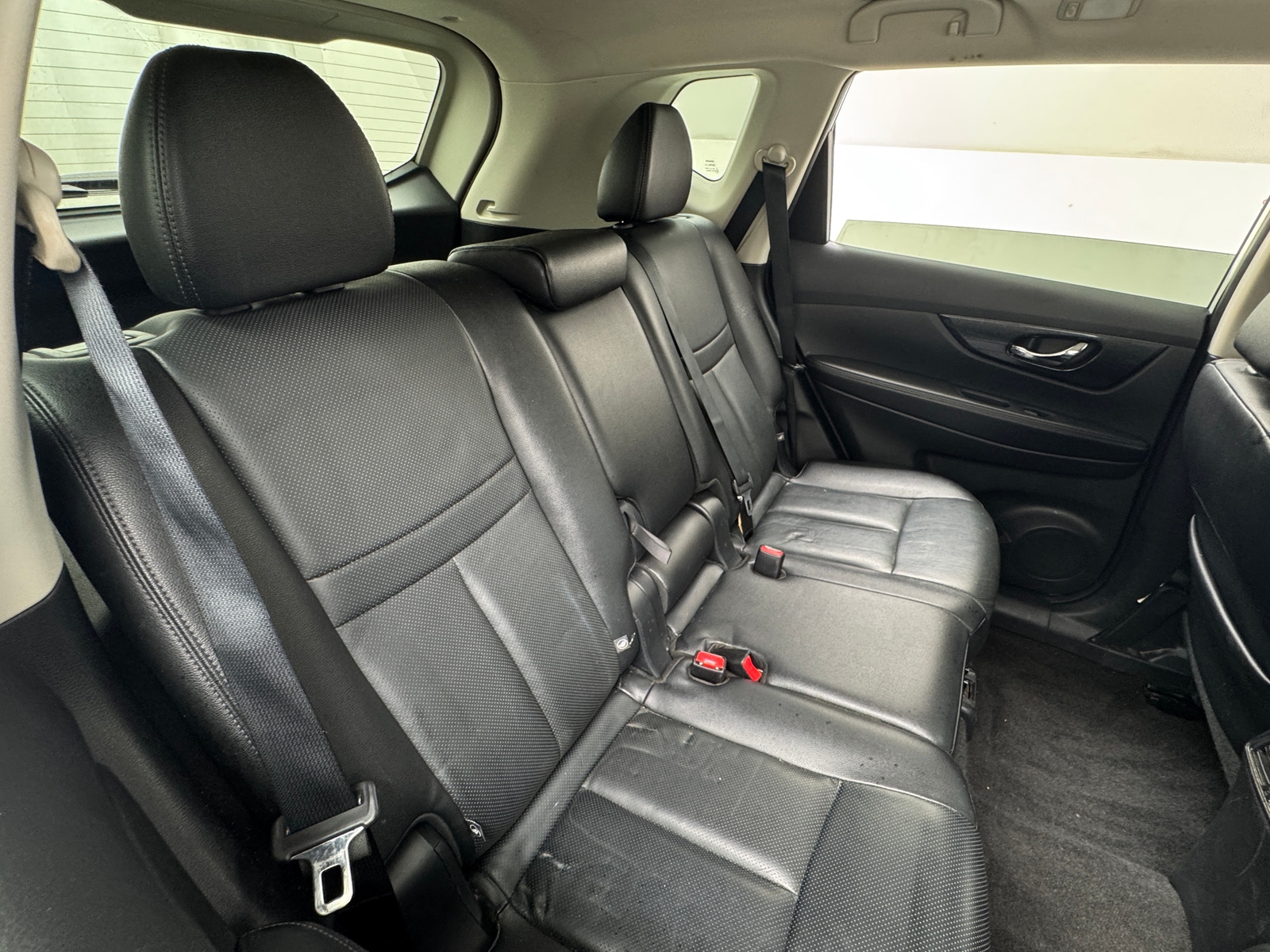 Thumbnail: 2016 Nissan Rogue - 5