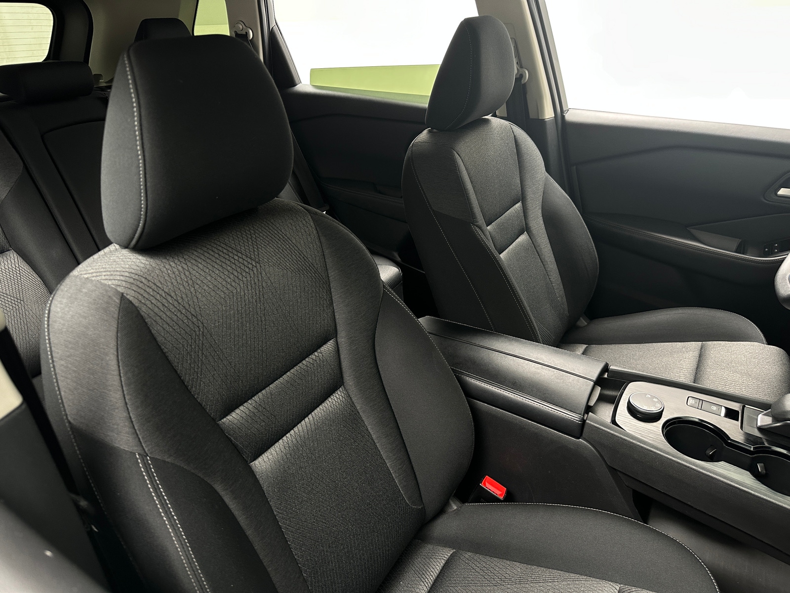 Thumbnail: 2024 Nissan Rogue - 2