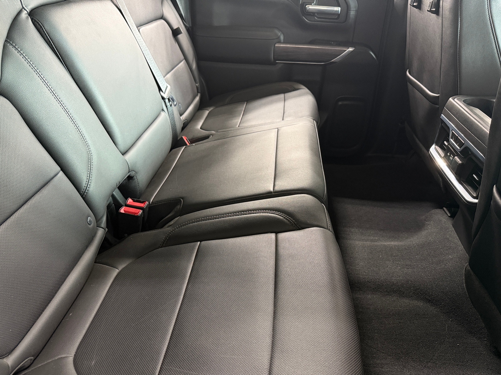 Thumbnail: 2021 Chevrolet Silverado 1500 - 5