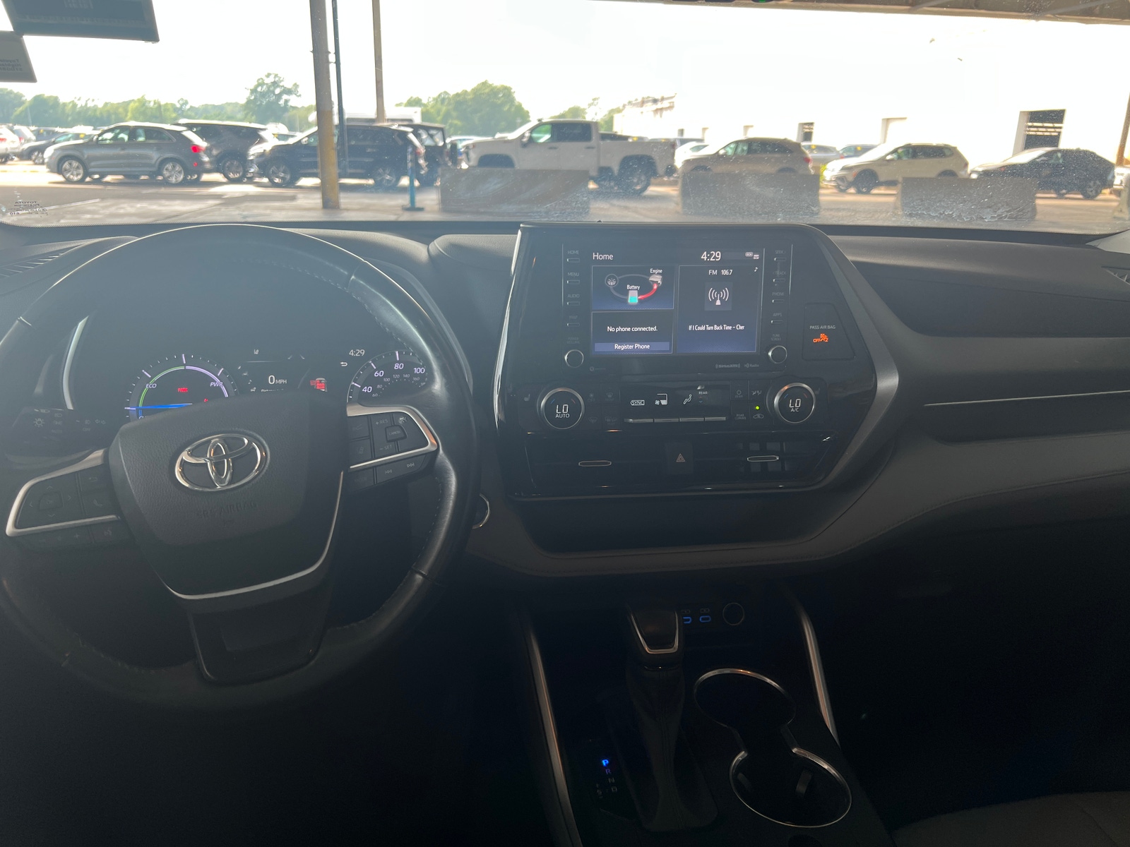 Thumbnail: 2022 Toyota Highlander - 2