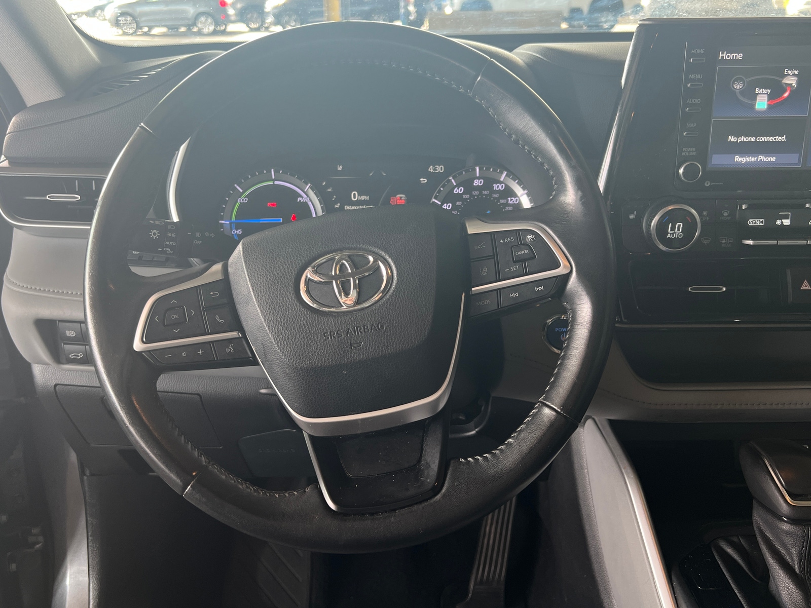Thumbnail: 2022 Toyota Highlander - 4