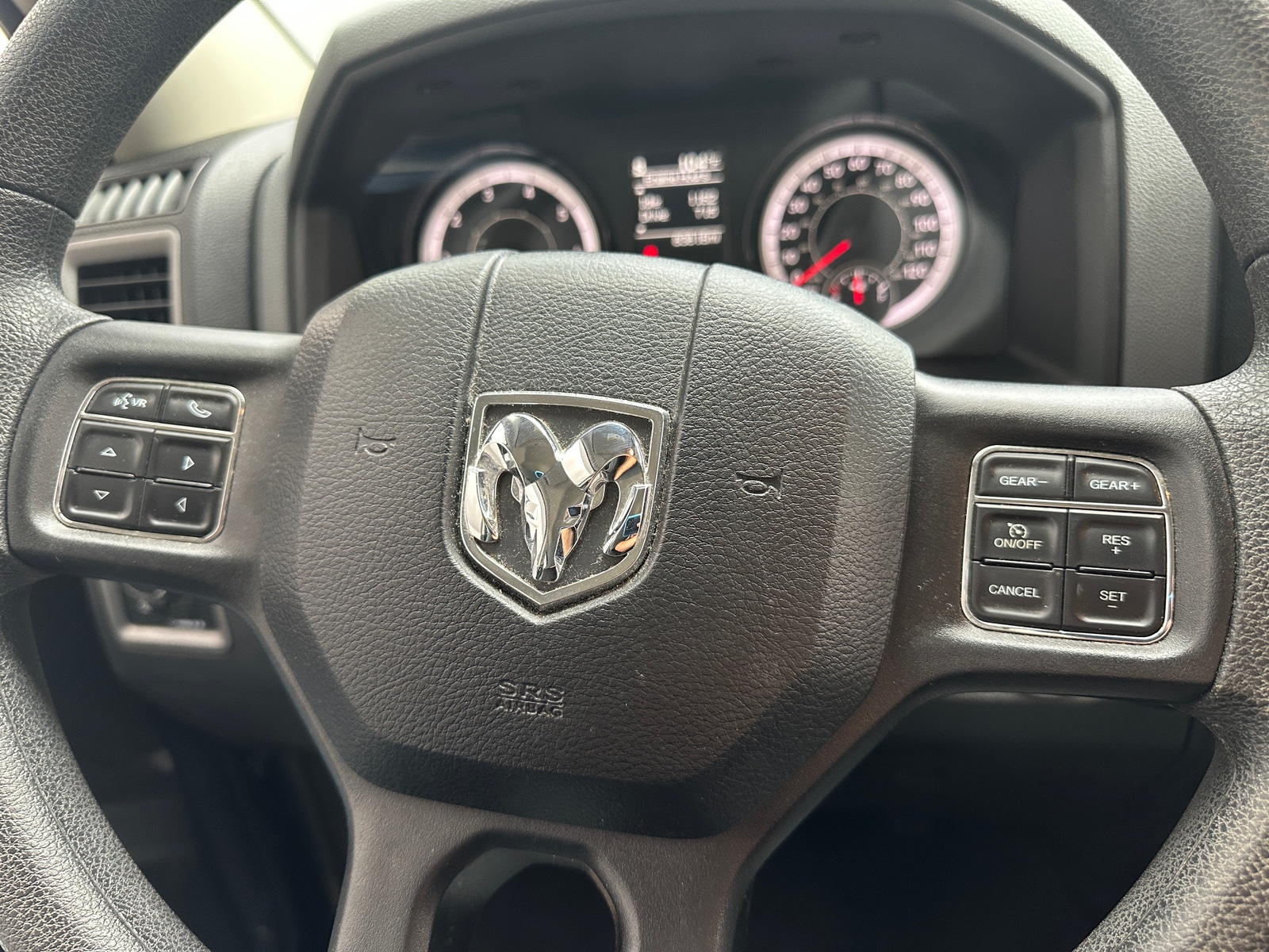 Thumbnail: 2020 RAM 1500 Classic - 5