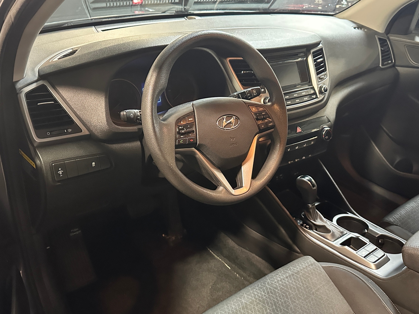 Thumbnail: 2016 Hyundai Tucson - 3