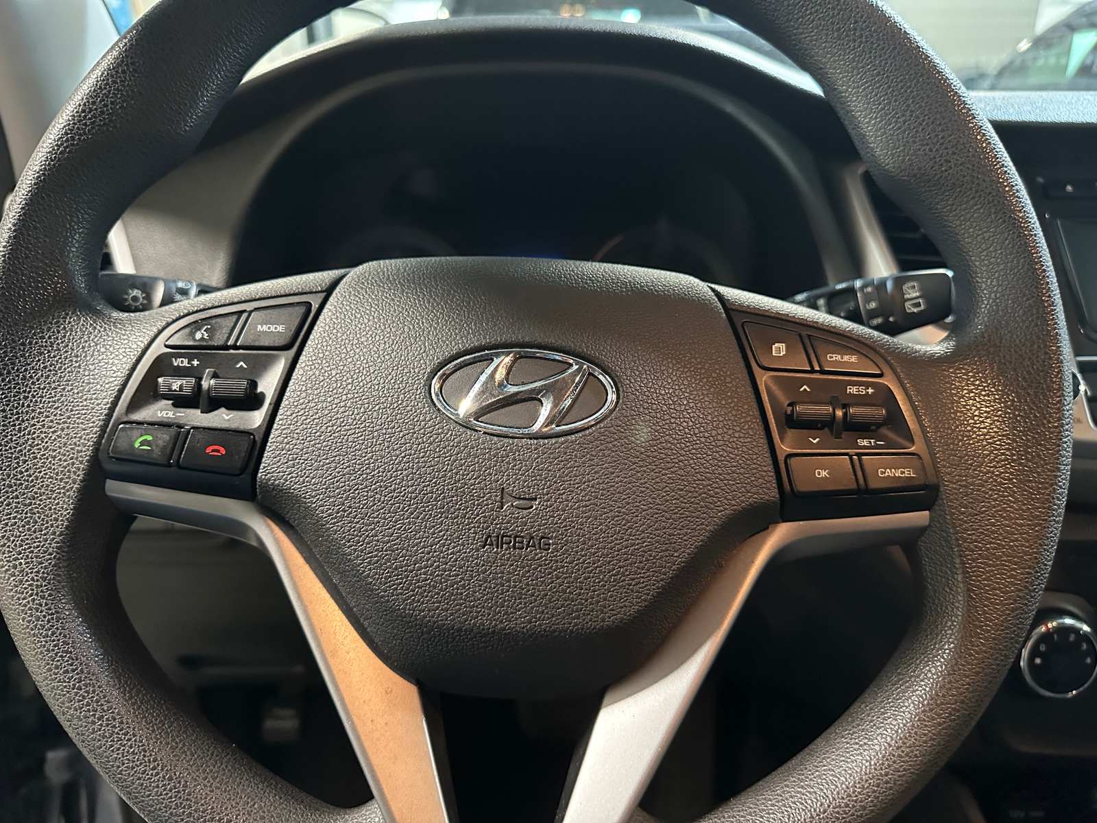Thumbnail: 2016 Hyundai Tucson - 5
