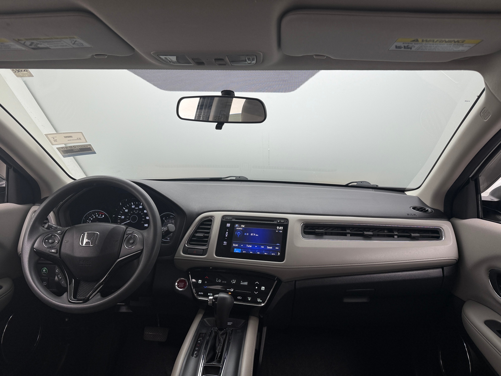 Thumbnail: 2016 Honda HR-V - 3