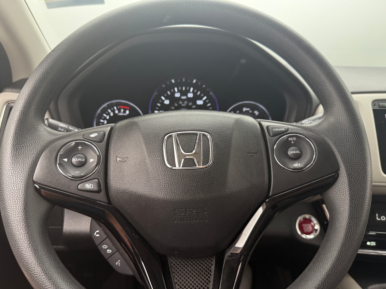 Thumbnail: 2016 Honda HR-V - 5