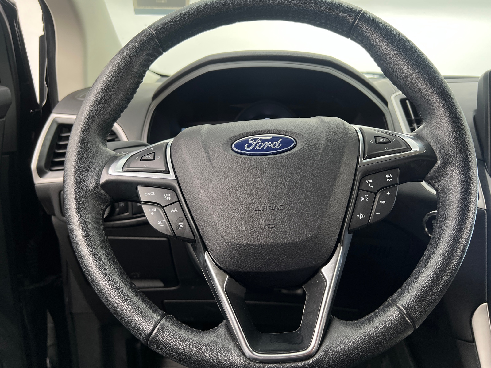 Thumbnail: 2024 Ford Edge - 5