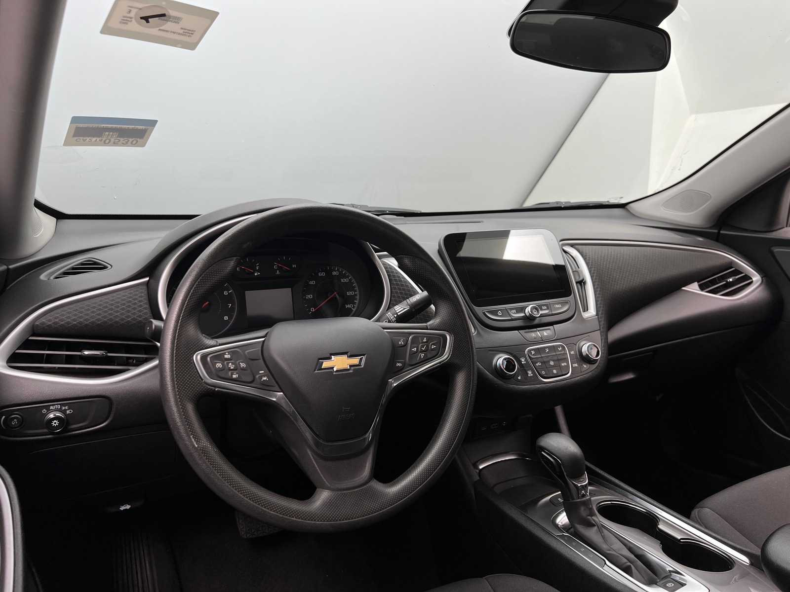 Thumbnail: 2023 Chevrolet Malibu - 3