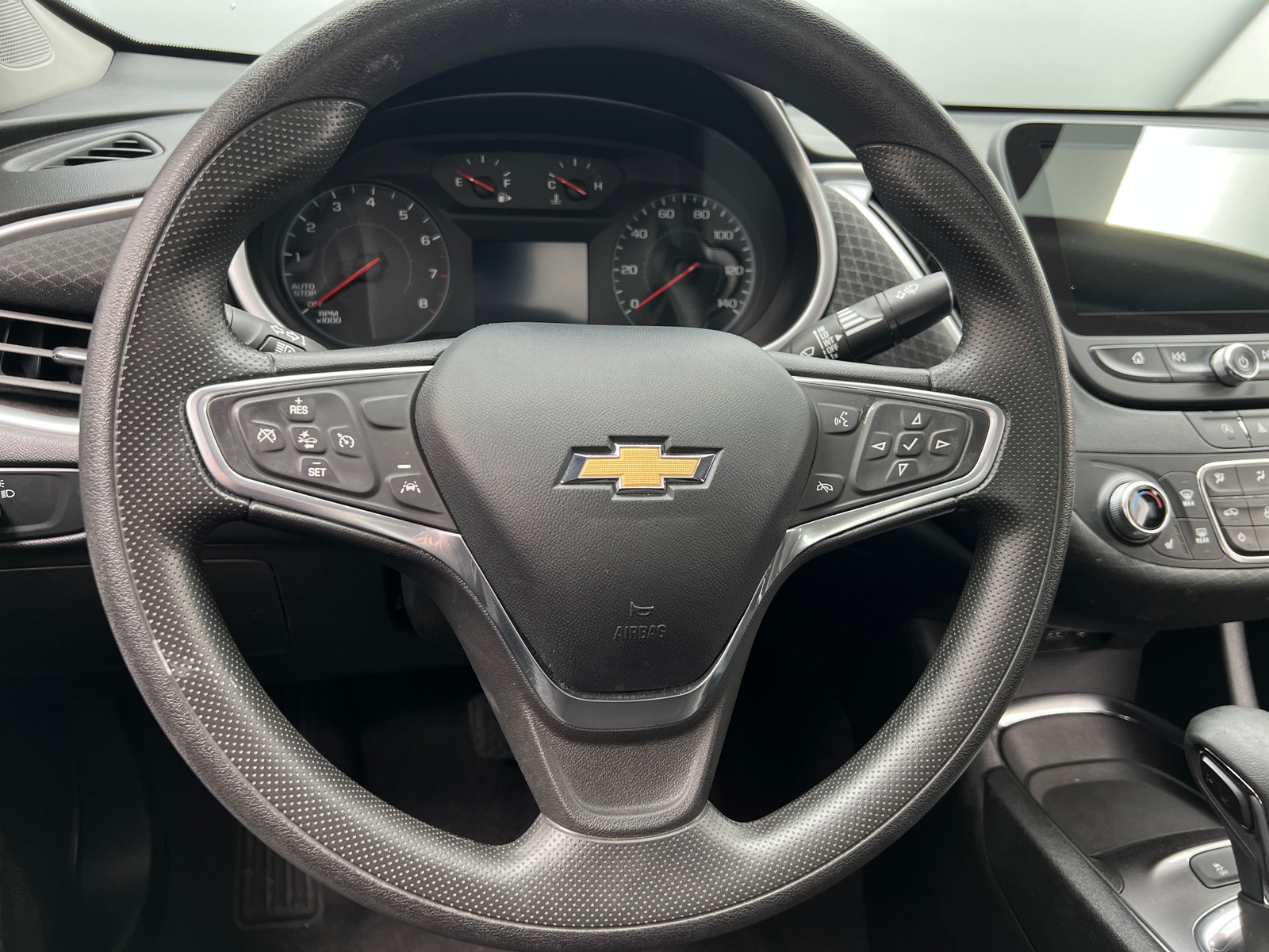 Thumbnail: 2023 Chevrolet Malibu - 5