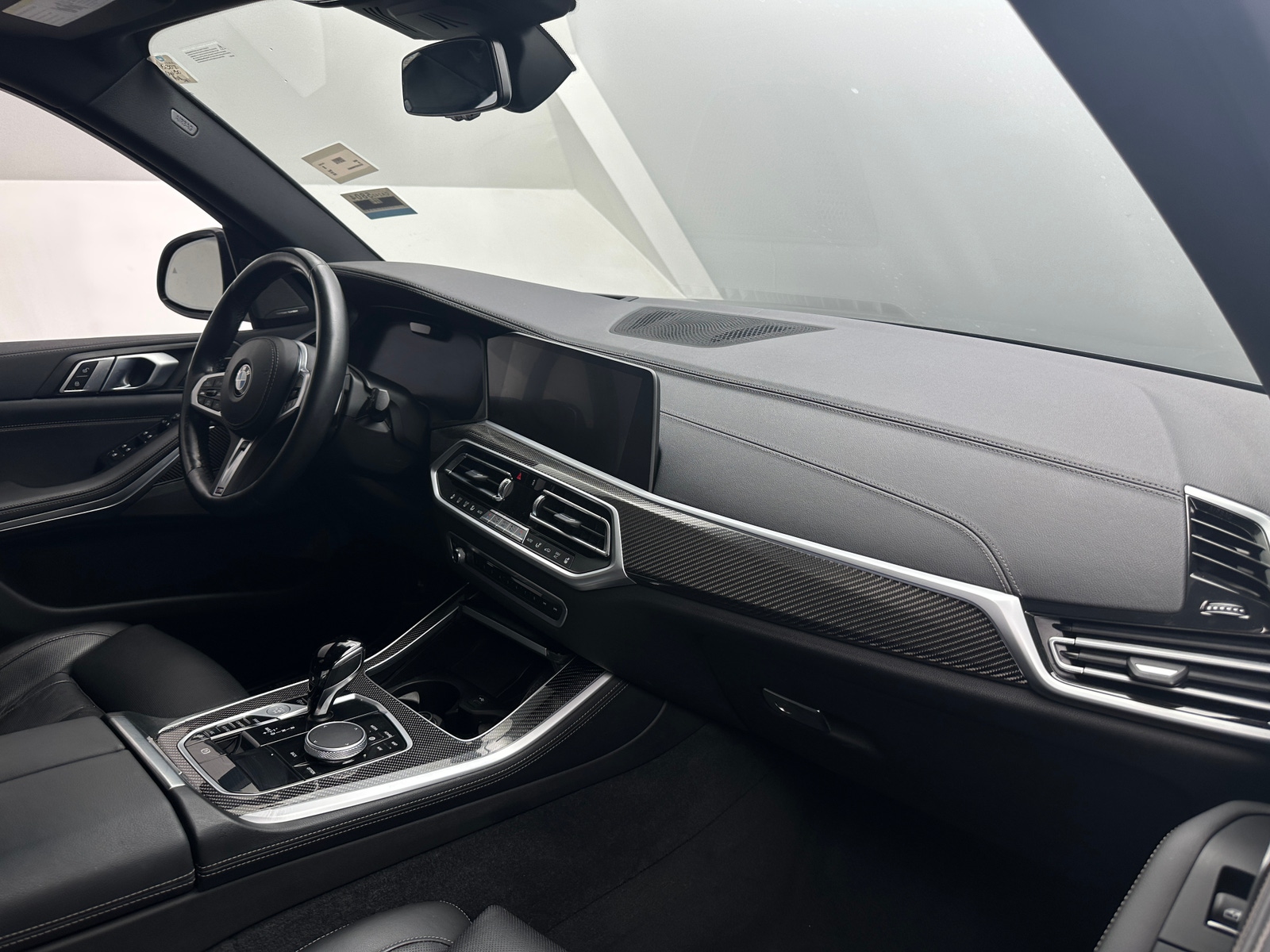Thumbnail: 2022 BMW X5 - 2