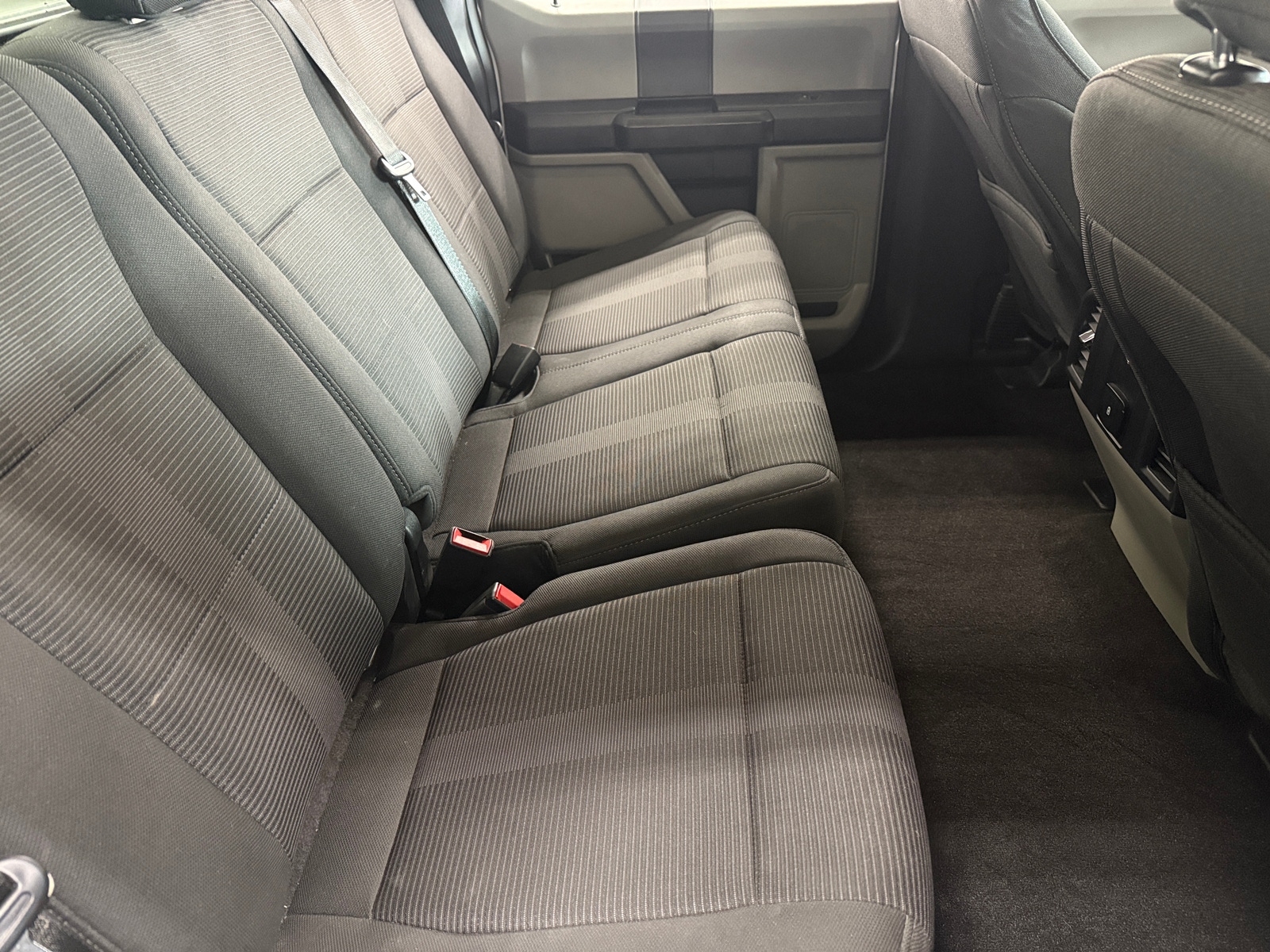 Thumbnail: 2018 Ford Econoline - 6