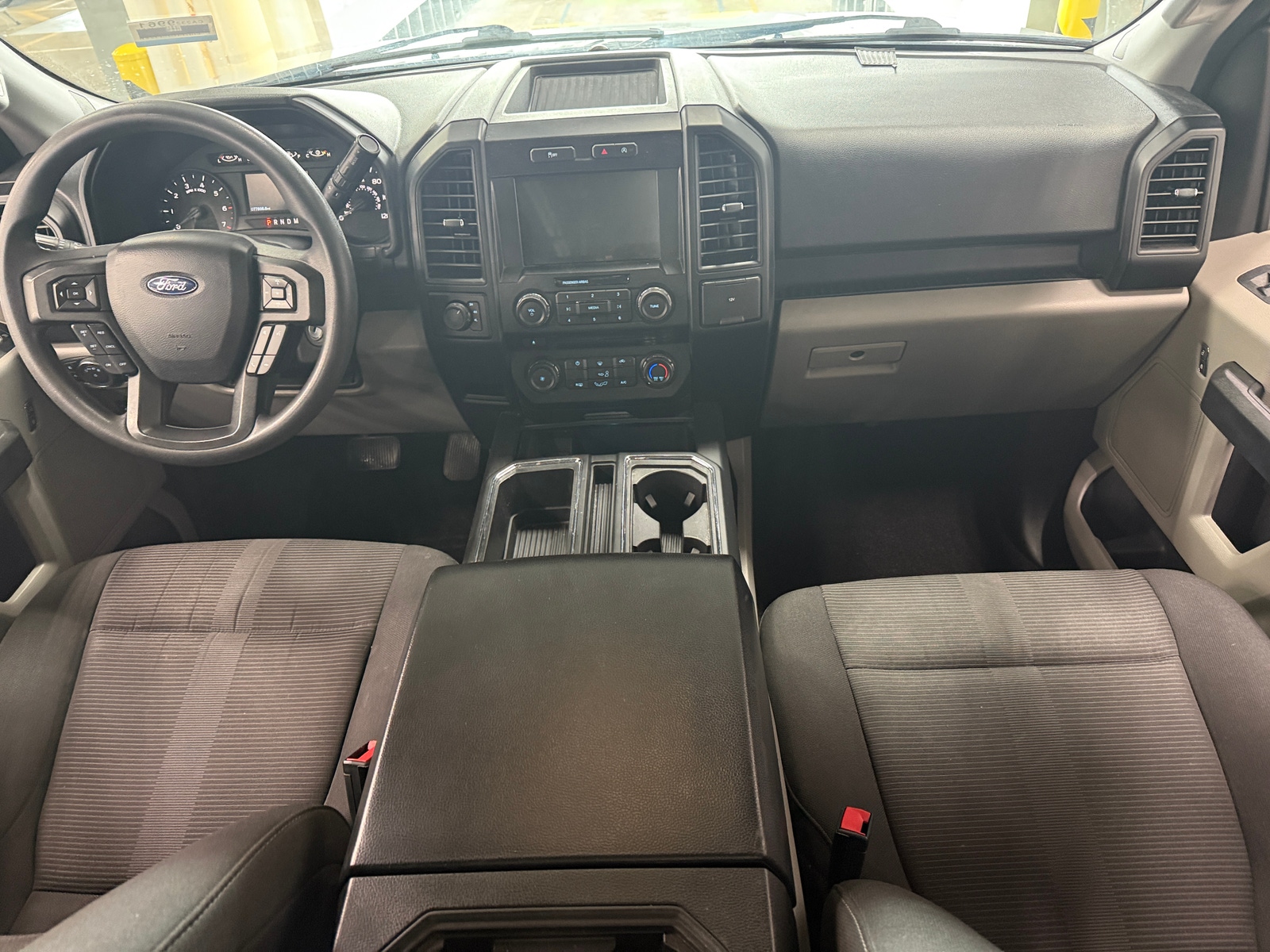 Thumbnail: 2018 Ford Econoline - 3